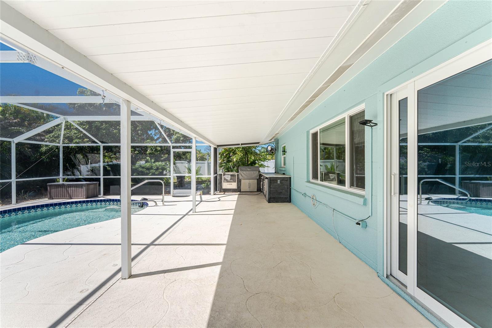 Image 40 of 69 For 1005 2nd Street