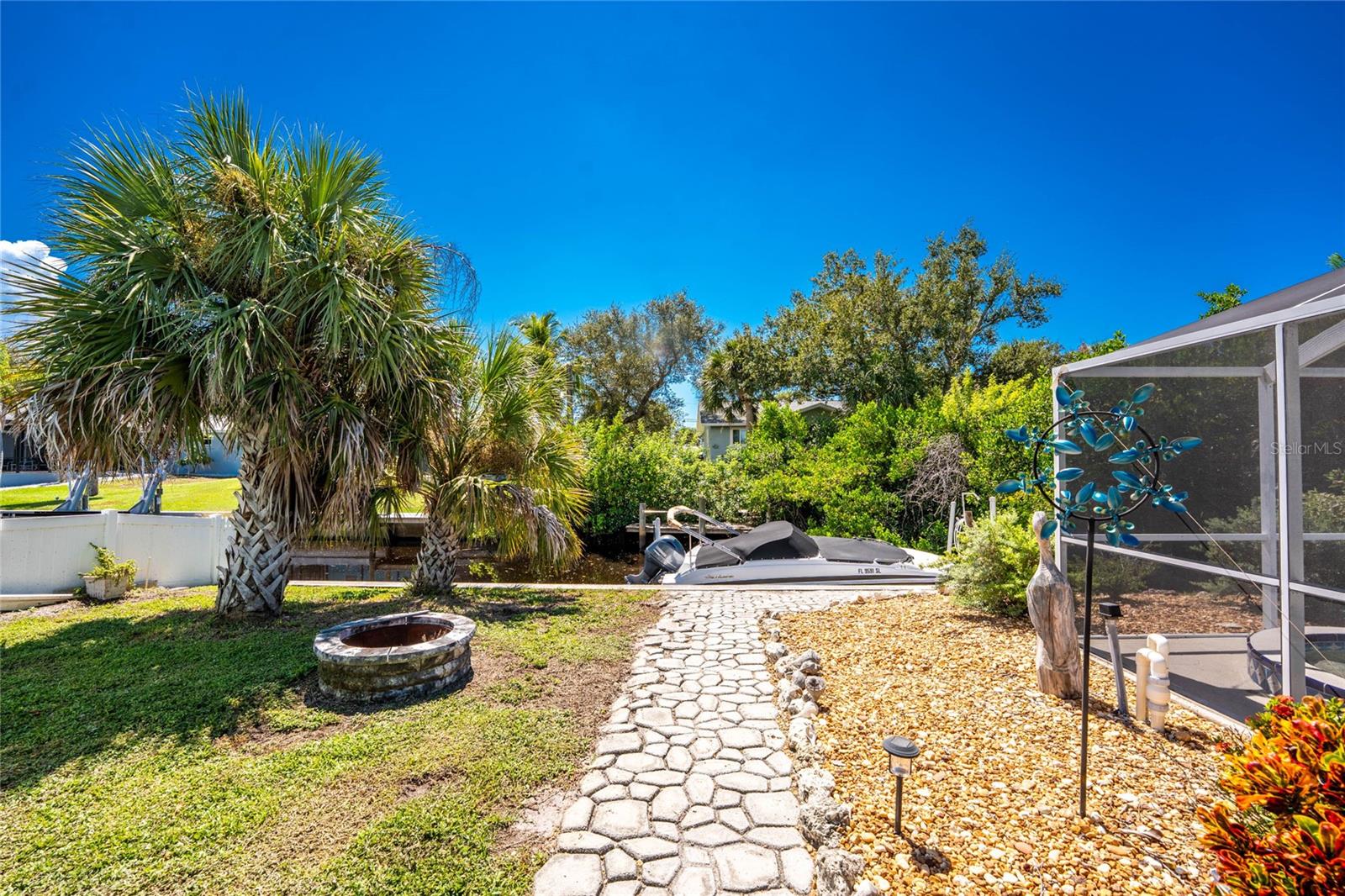 Image 45 of 69 For 1005 2nd Street