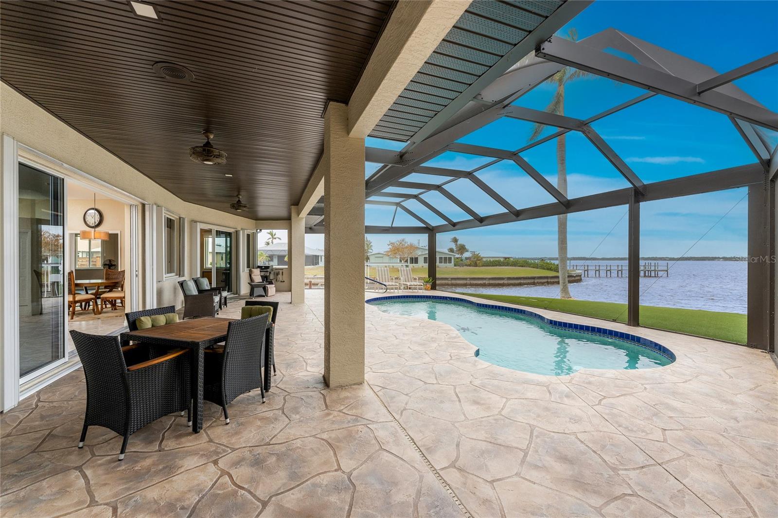 Image 4 of 93 For 3015 Curry Terrace