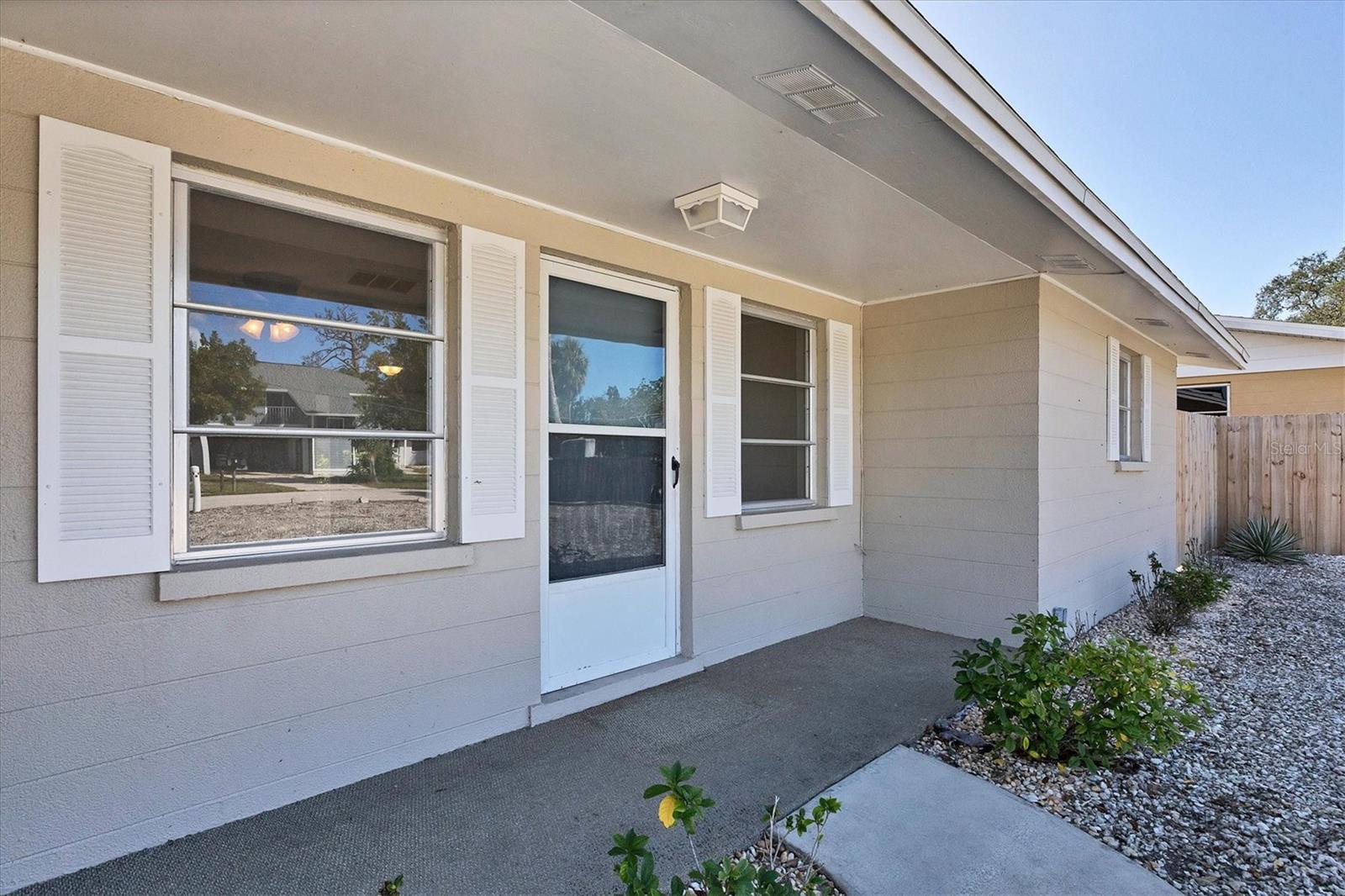 Image 12 of 60 For 25 1st Avenue