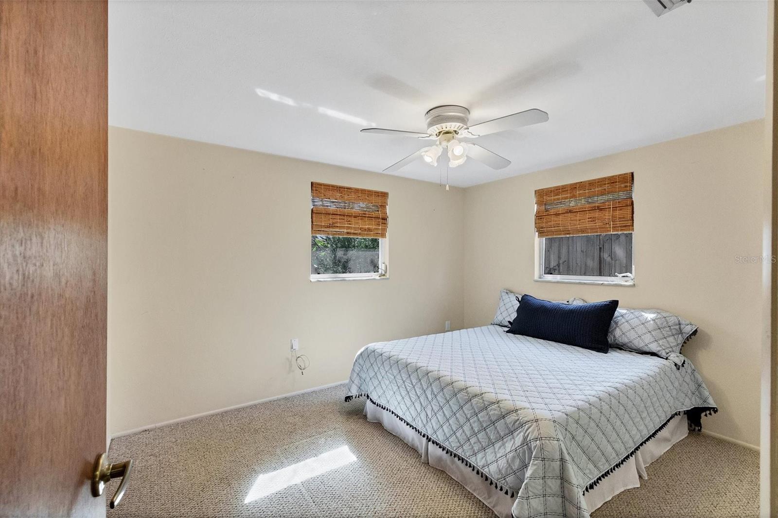 Image 33 of 62 For 25 1st Avenue