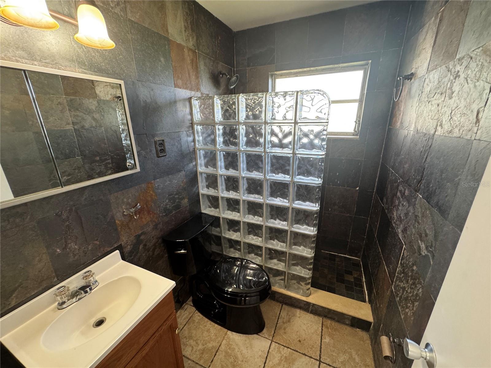 Image 6 of 13 For 22236 Montrose Avenue