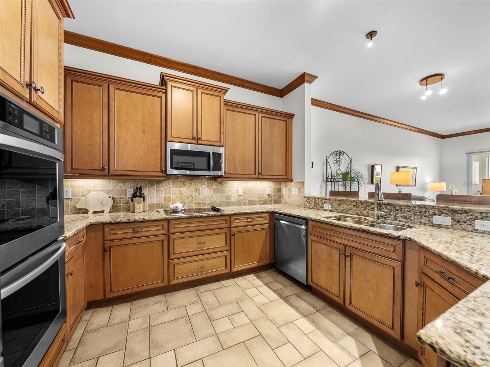 Image 17 of 57 For 11160 Hacienda Del Mar Boulevard D-205