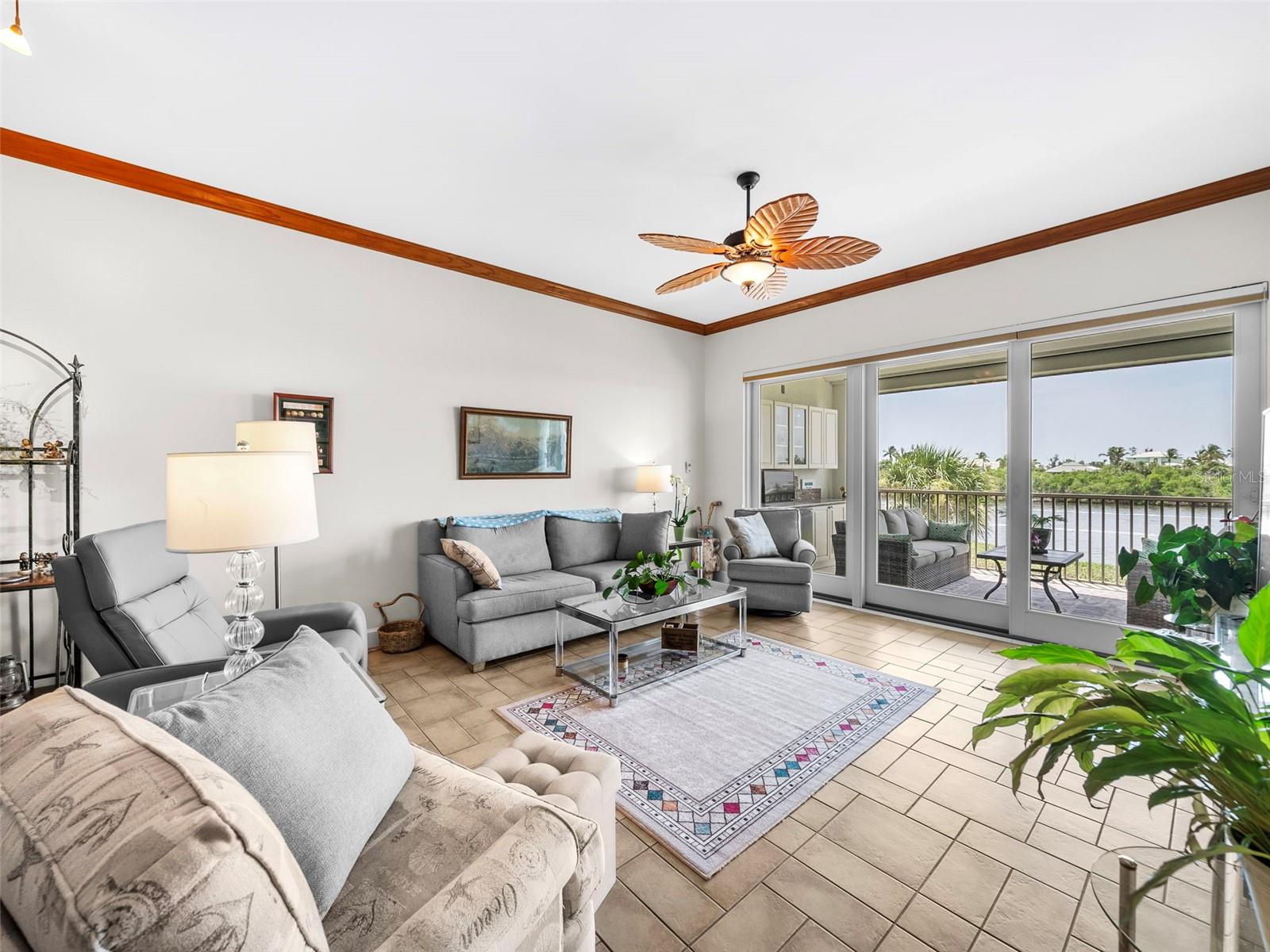 Image 20 of 57 For 11160 Hacienda Del Mar Boulevard D-205