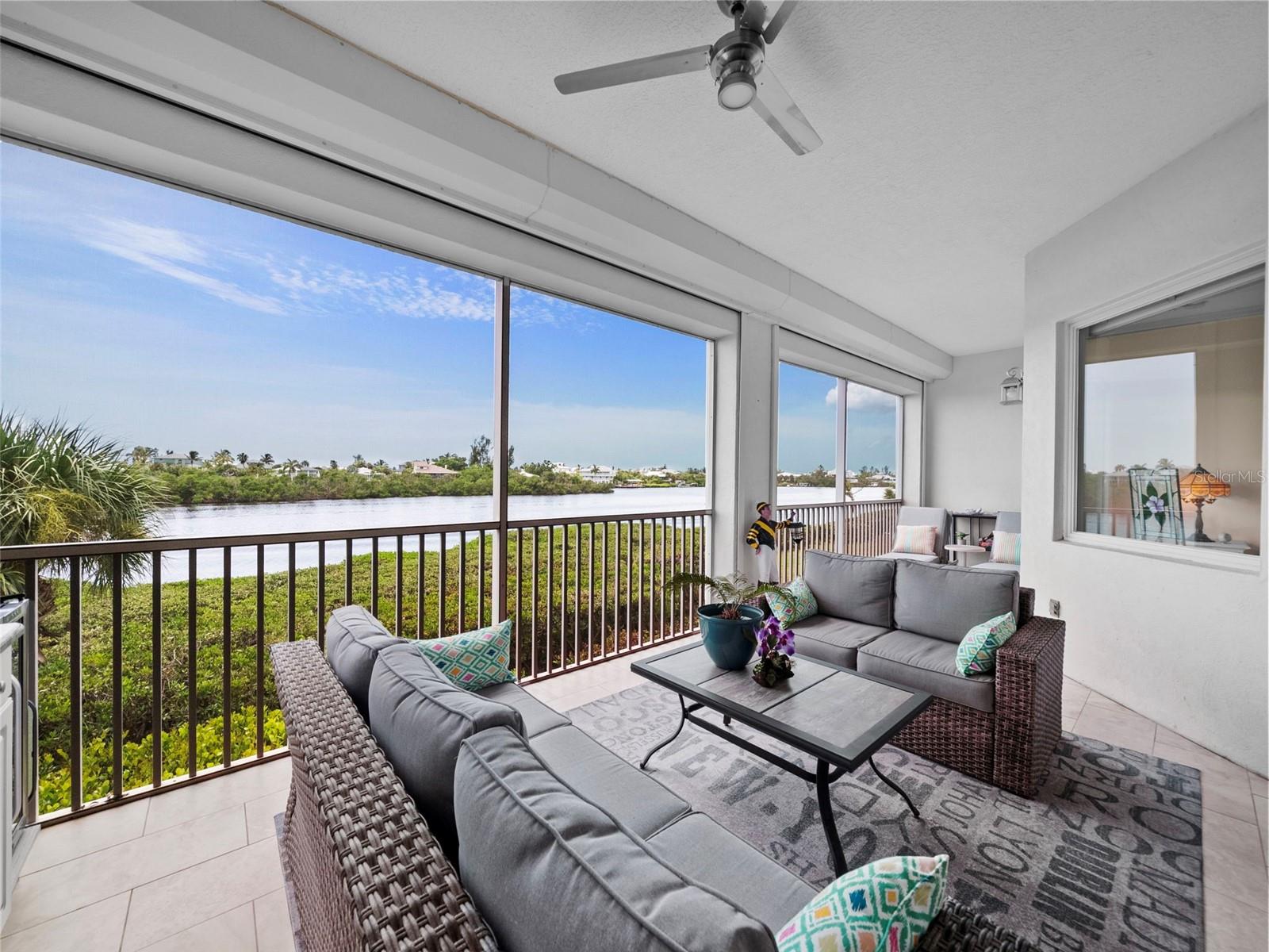 Image 25 of 57 For 11160 Hacienda Del Mar Boulevard D-205