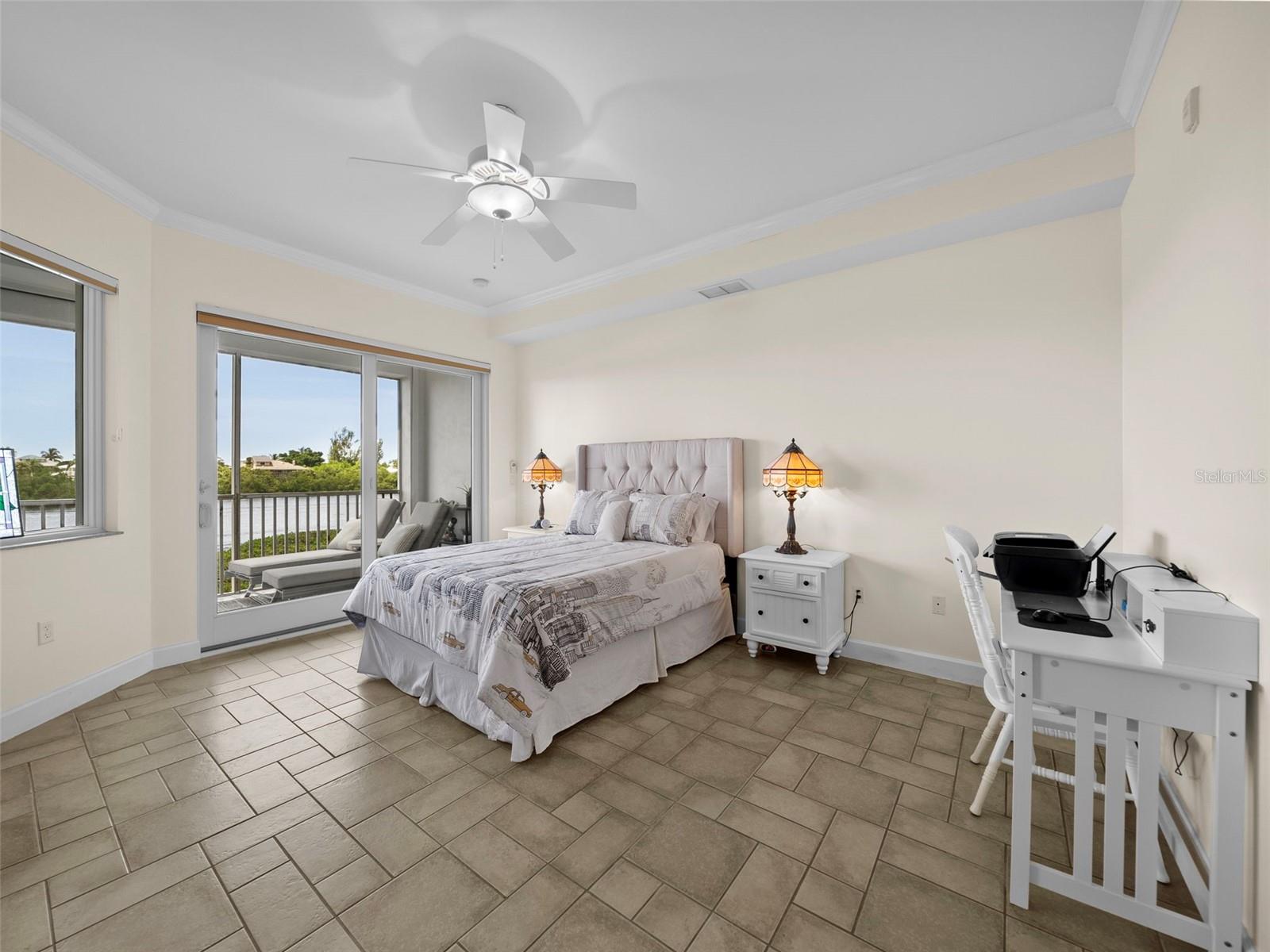 Image 32 of 57 For 11160 Hacienda Del Mar Boulevard D-205