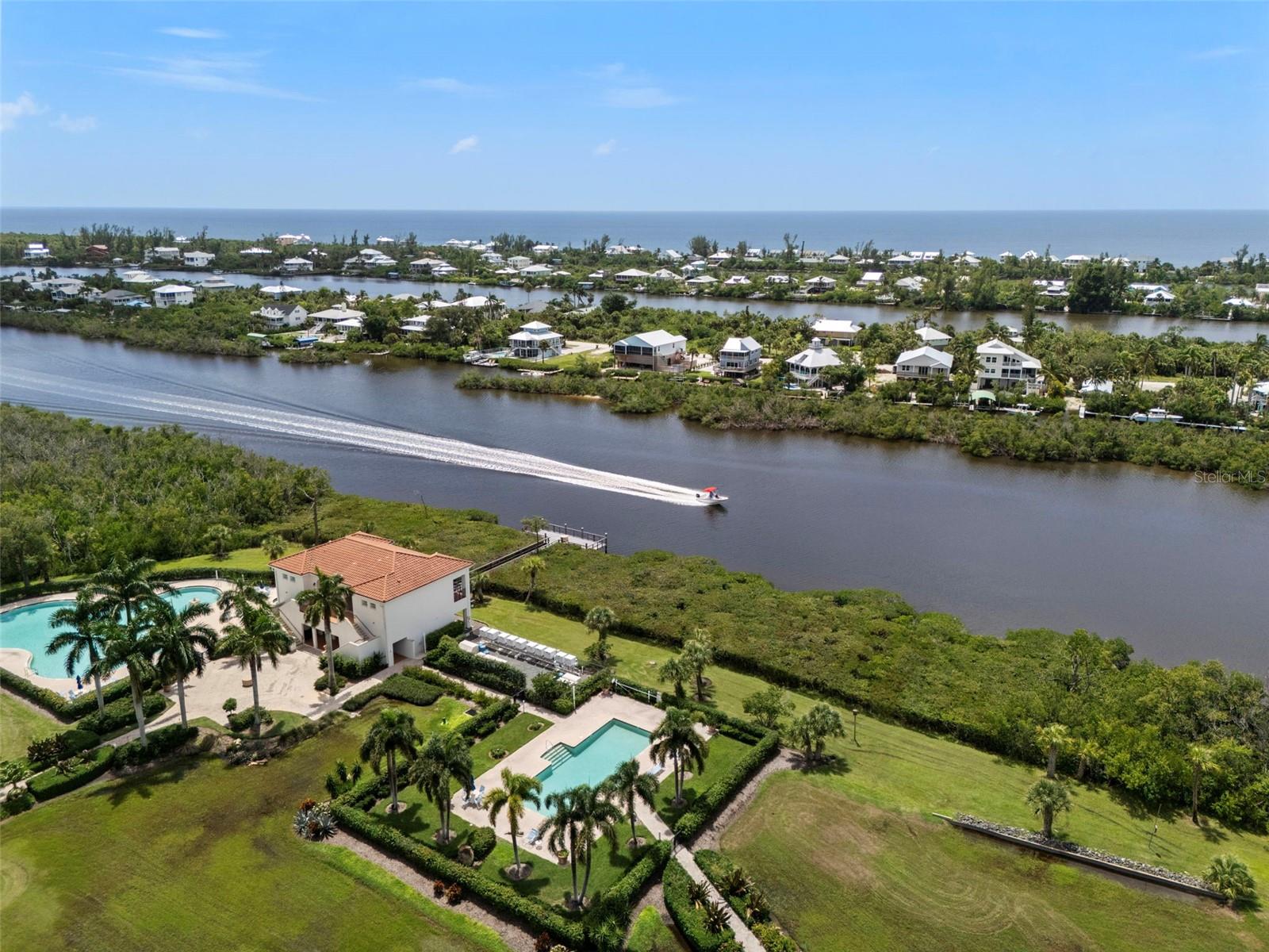 Image 8 of 57 For 11160 Hacienda Del Mar Boulevard D-205