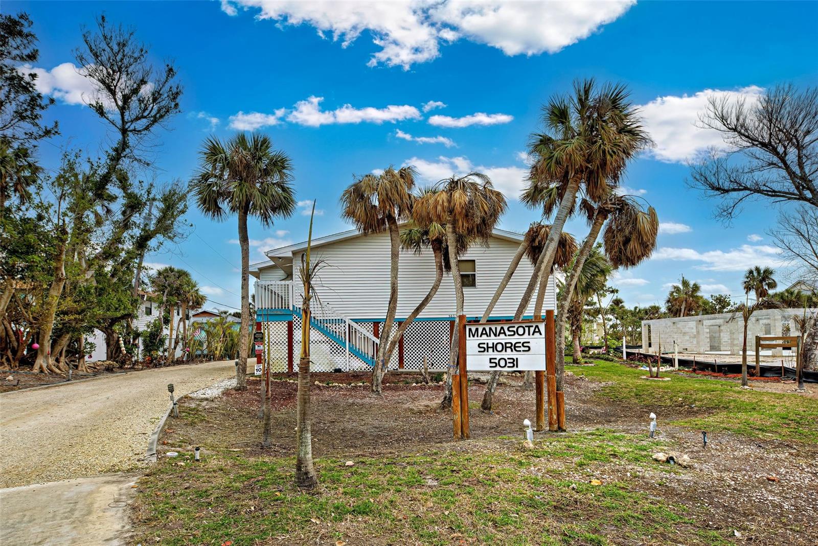 Image 16 of 60 For 5031 Beach Road 112