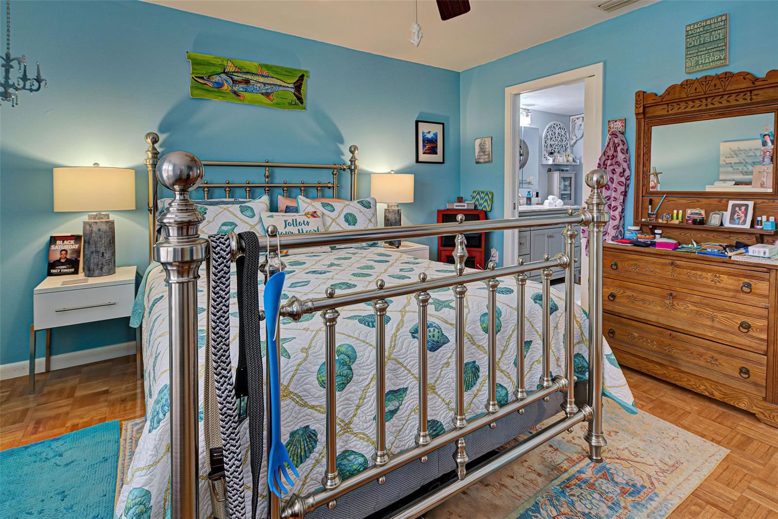 Image 22 of 60 For 5031 Beach Road 112