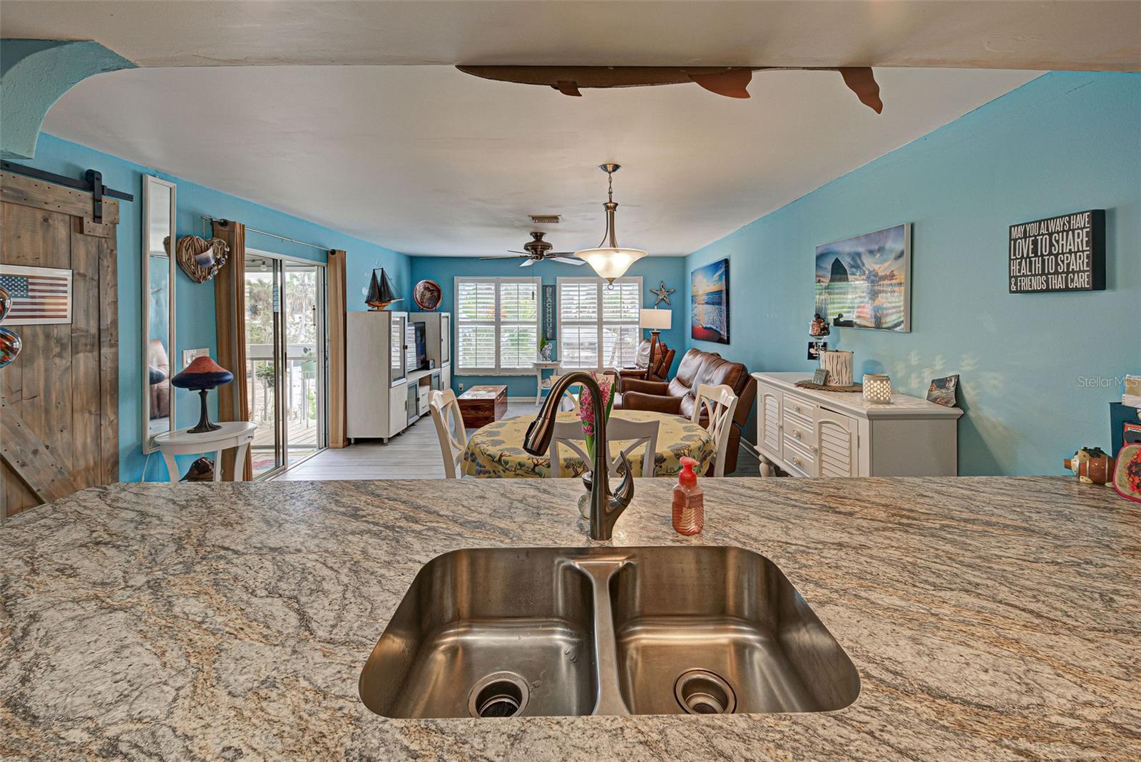 Image 34 of 60 For 5031 Beach Road 112
