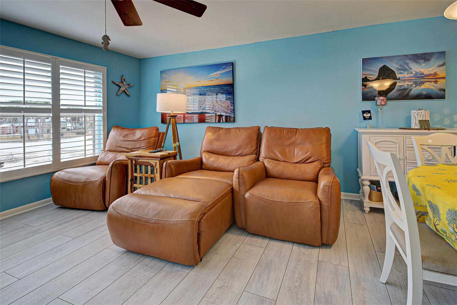 Image 38 of 60 For 5031 Beach Road 112
