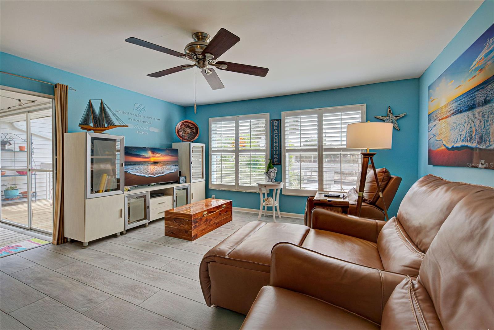 Image 39 of 60 For 5031 Beach Road 112