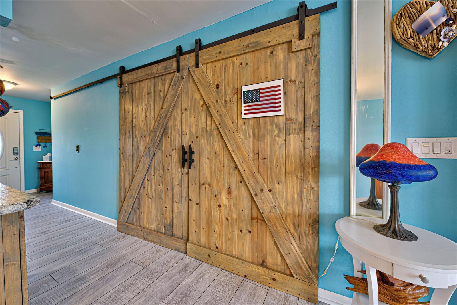 Image 47 of 60 For 5031 Beach Road 112