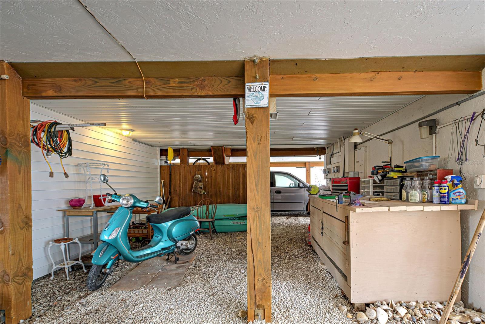 Image 5 of 60 For 5031 Beach Road 112