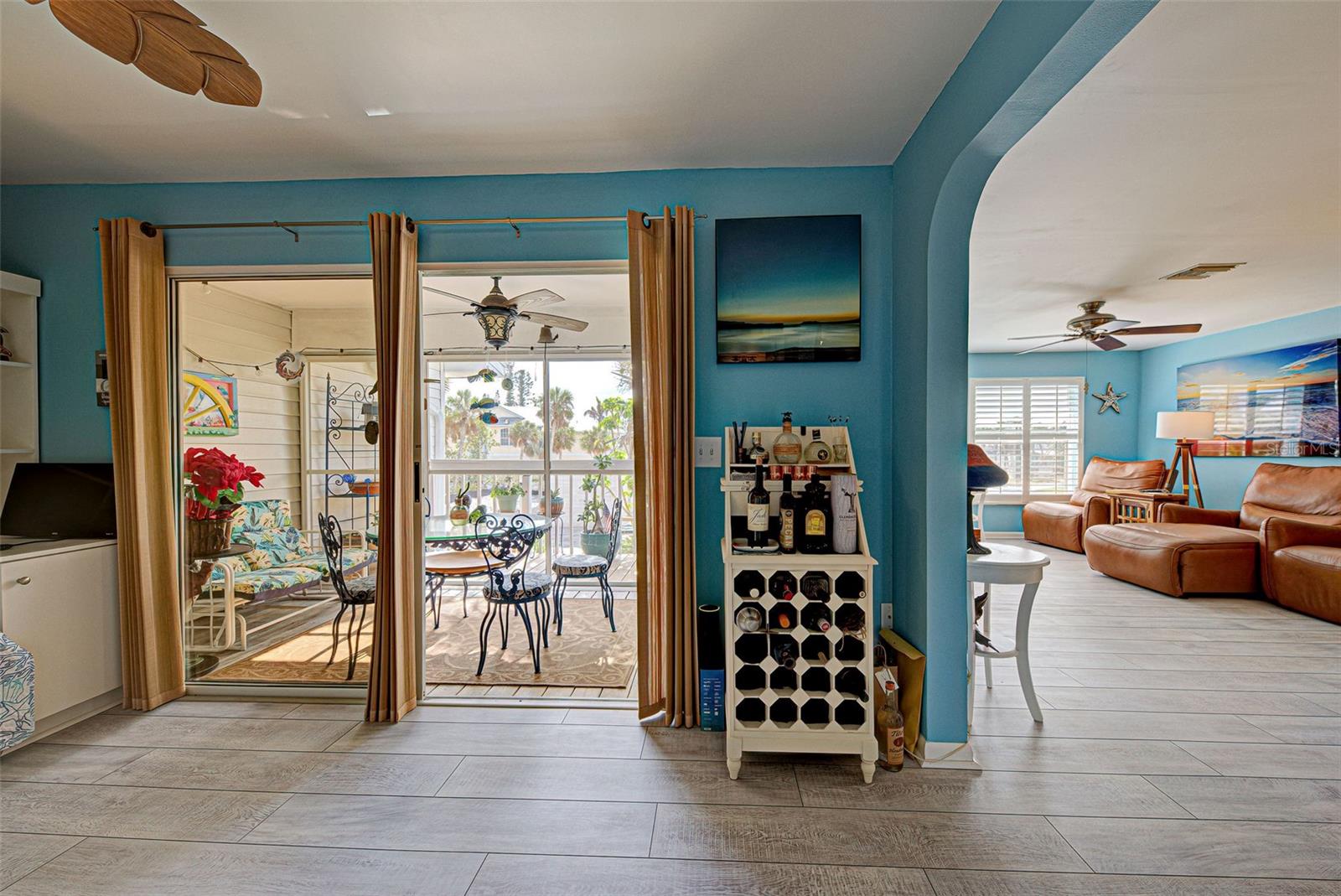 Image 51 of 60 For 5031 Beach Road 112