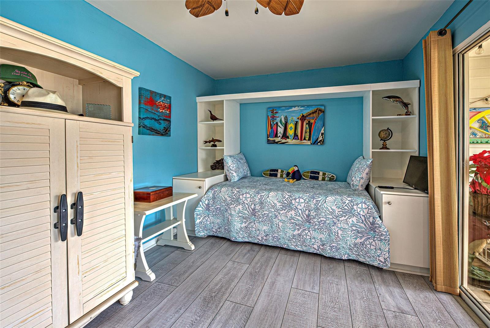Image 53 of 60 For 5031 Beach Road 112