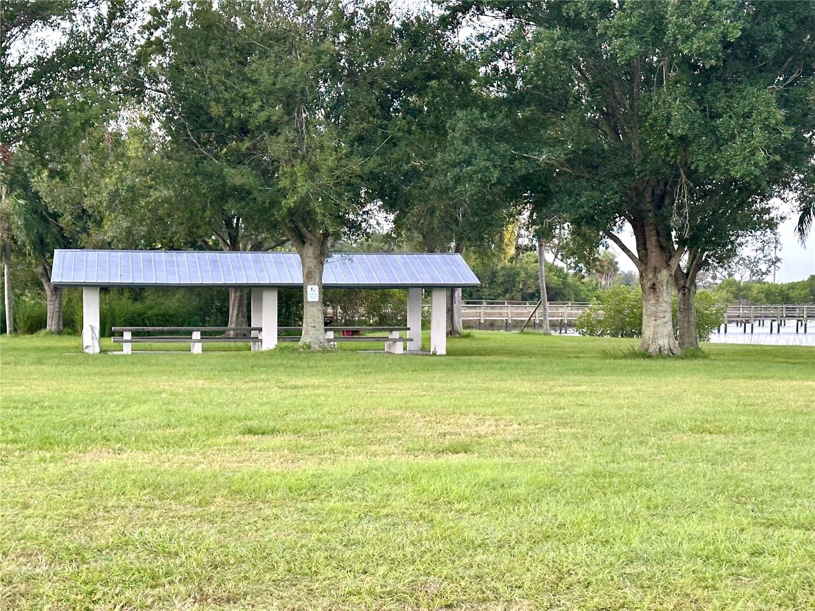 Image 15 of 20 For 314 Rio Vista Avenue