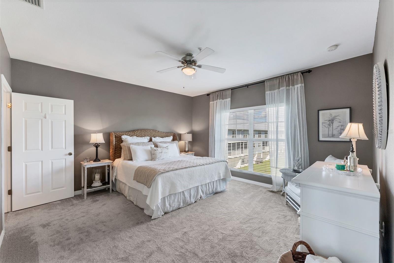 Image 16 of 31 For 3927 Cape Haze Drive 204