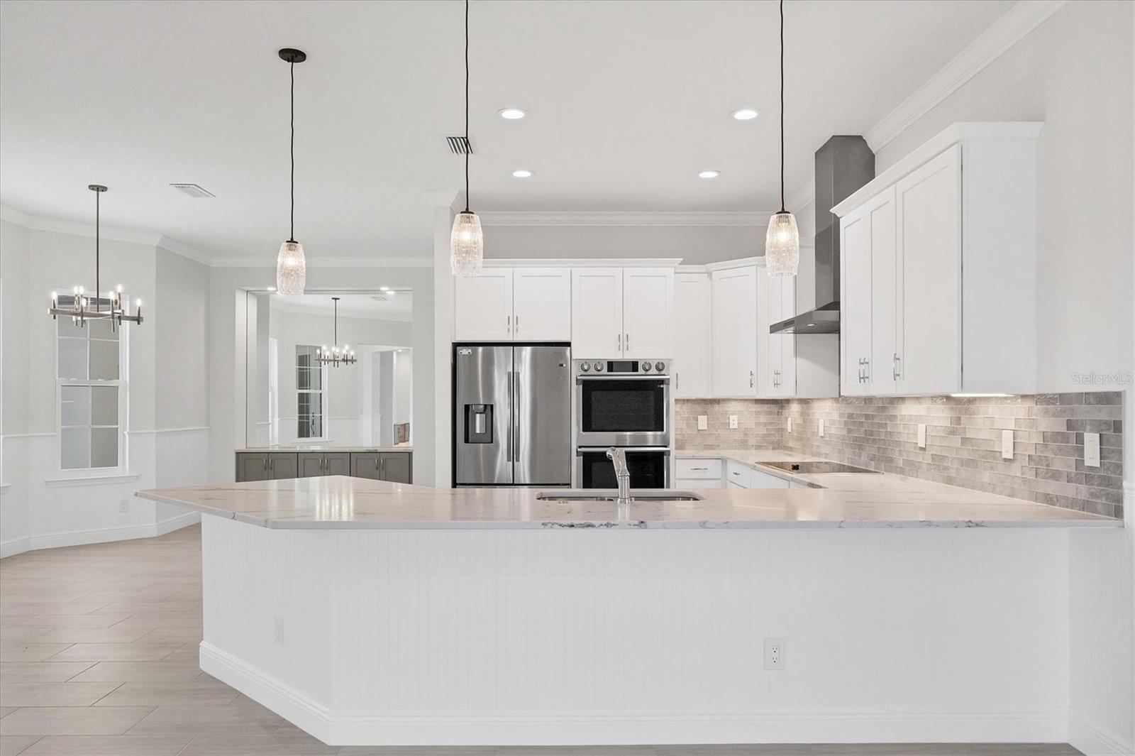 Image 4 of 39 For 8936 Conch Avenue