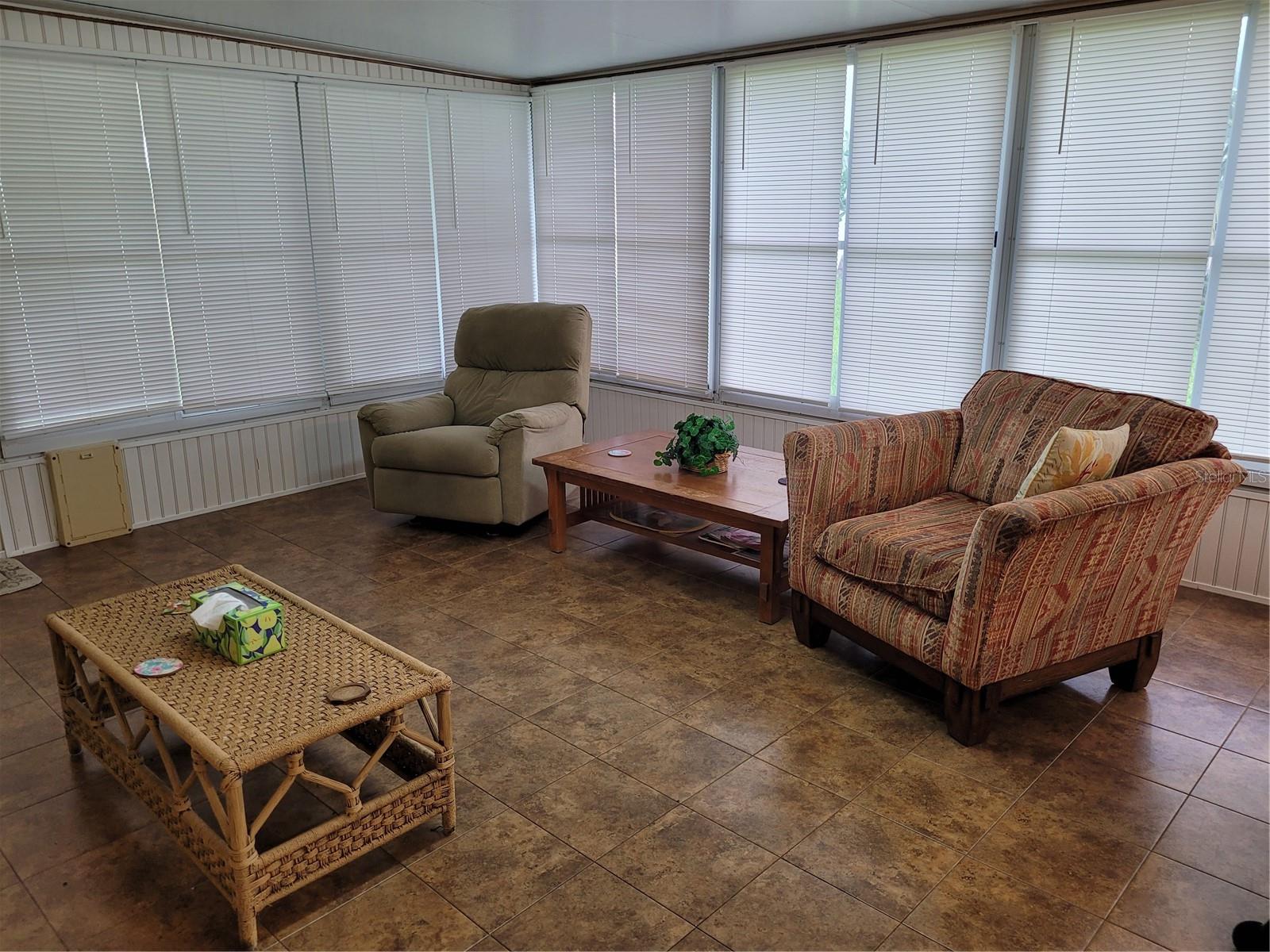 Image 16 of 24 For 13288 Fowler Avenue