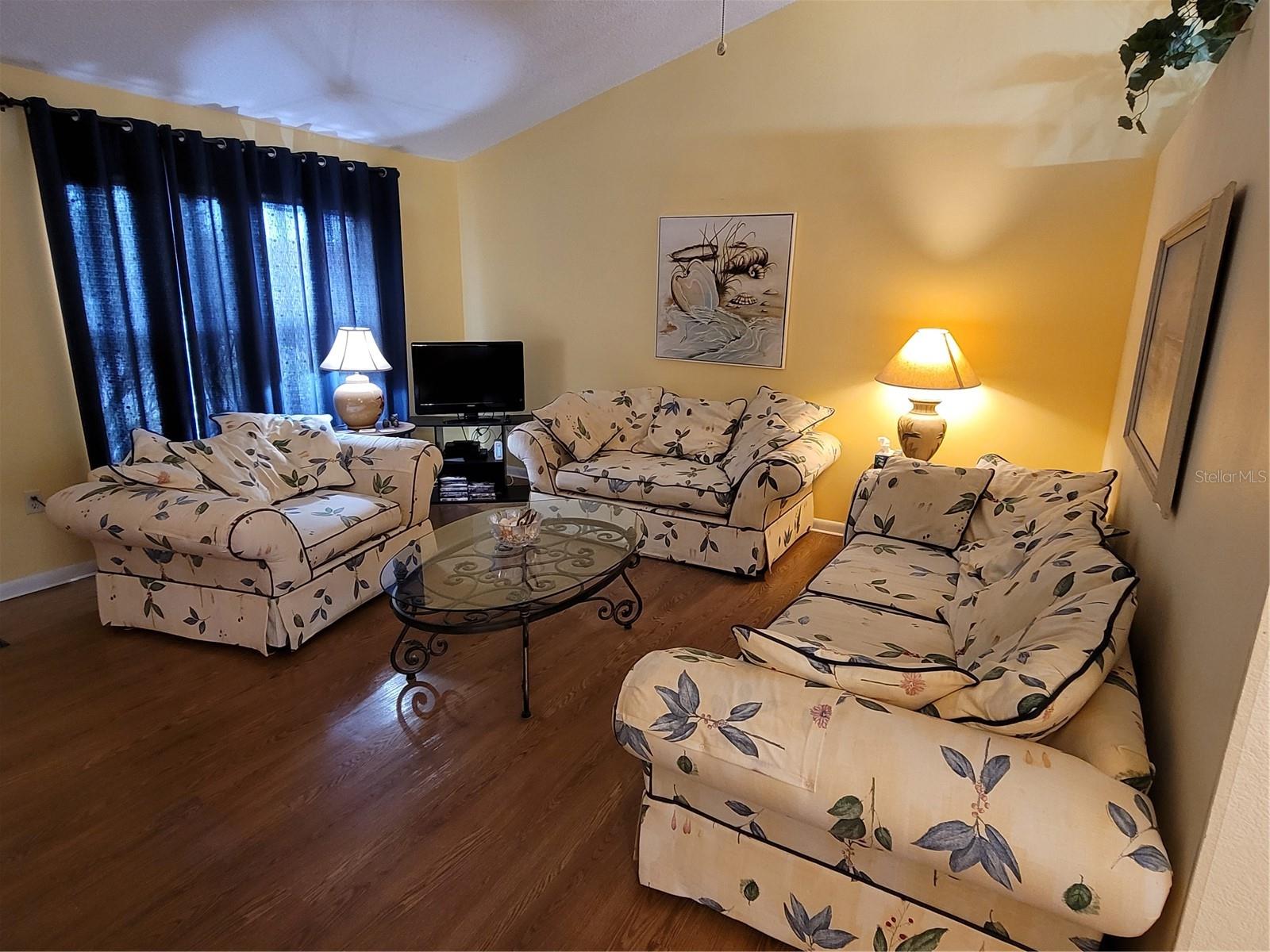 Image 3 of 24 For 13288 Fowler Avenue