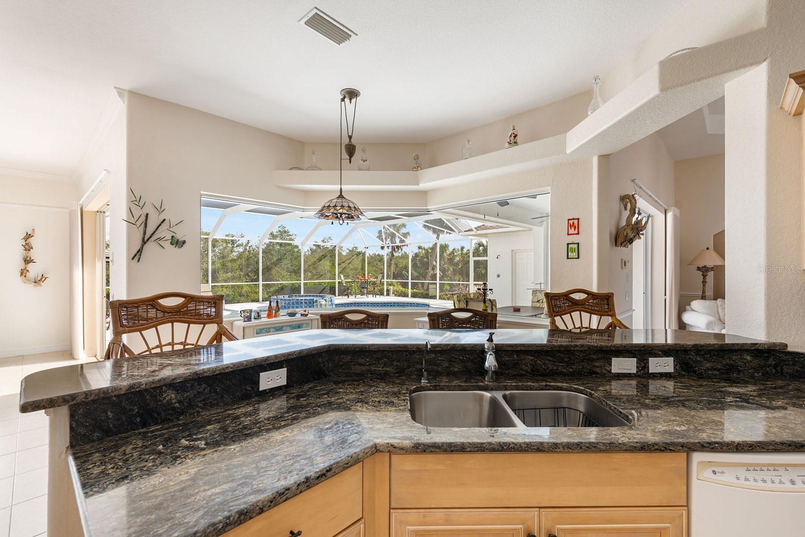 Image 14 of 49 For 110 Barracuda Drive