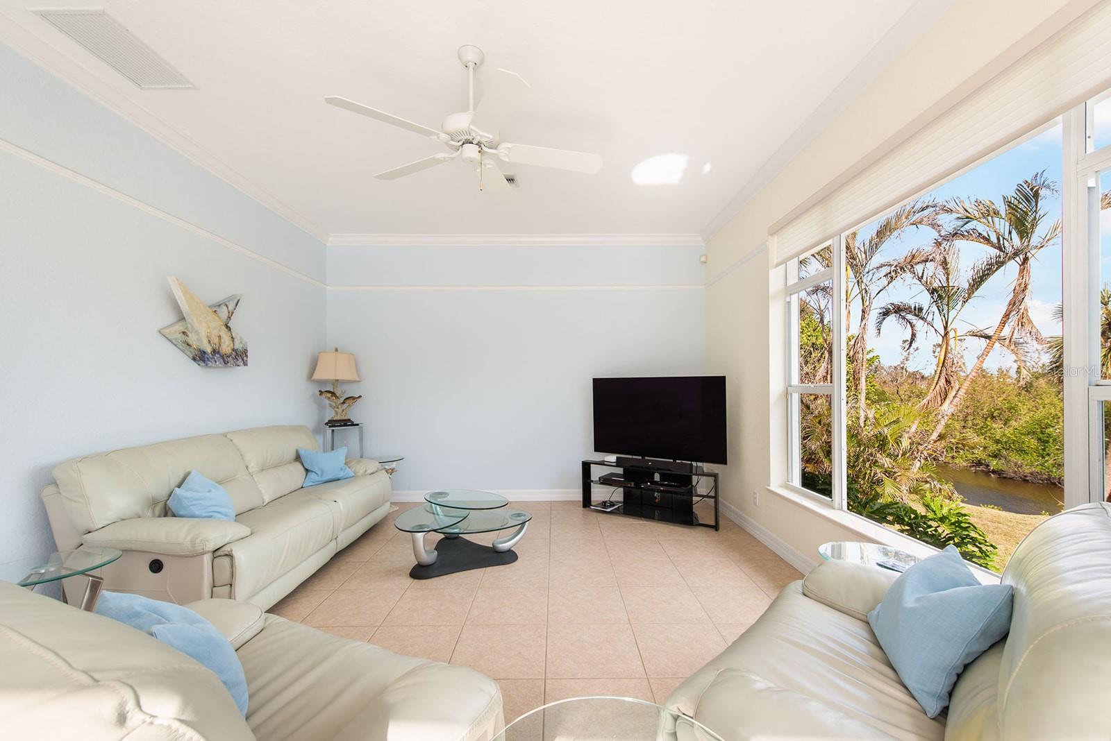 Image 16 of 49 For 110 Barracuda Drive