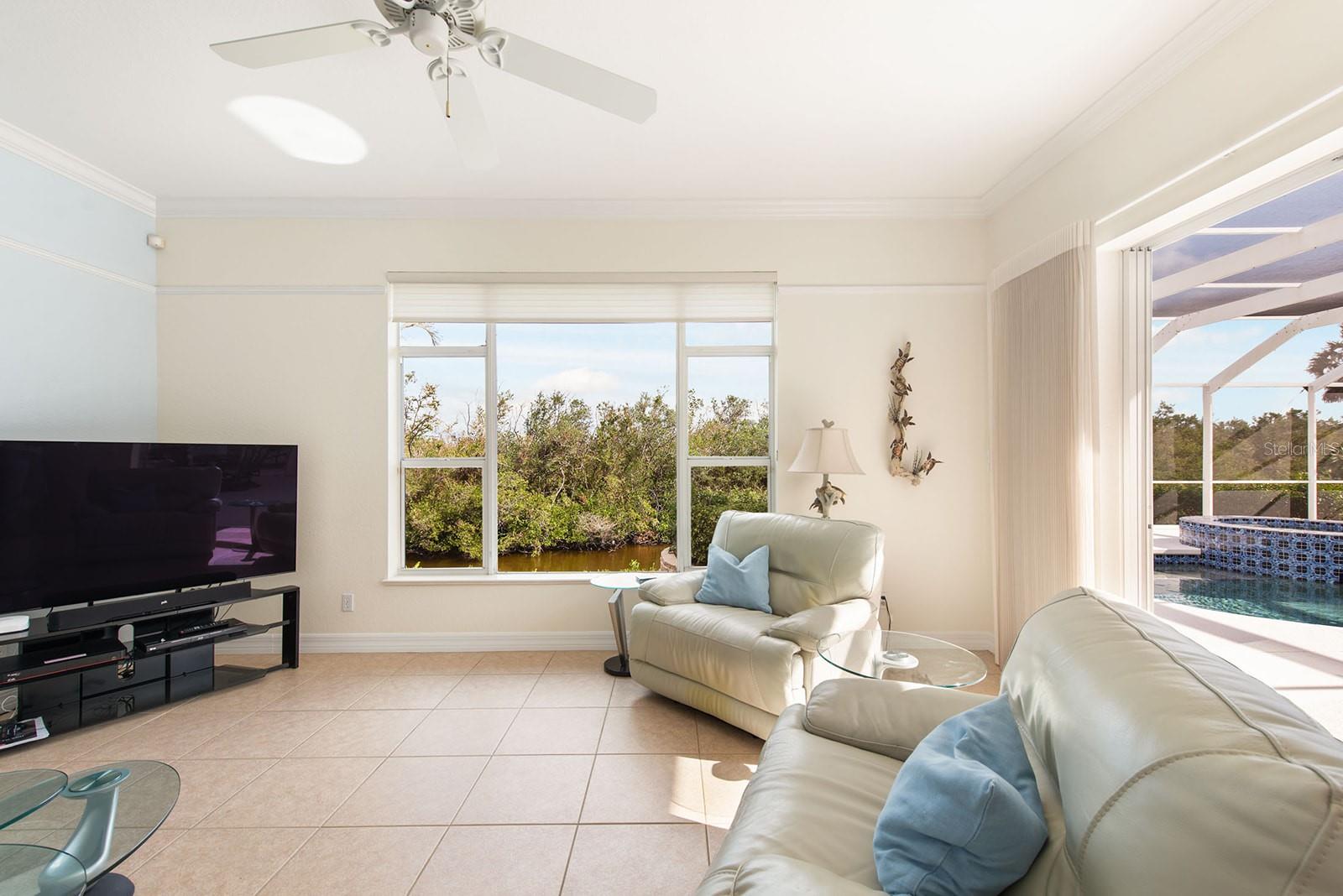 Image 17 of 49 For 110 Barracuda Drive