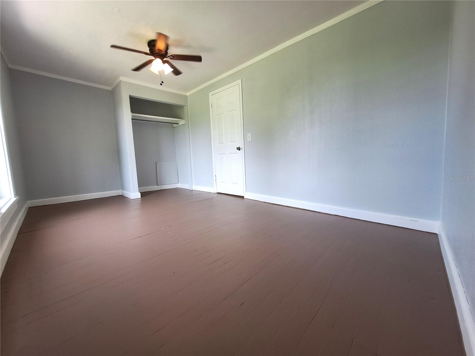 Image 19 of 32 For 102 Virginia Street