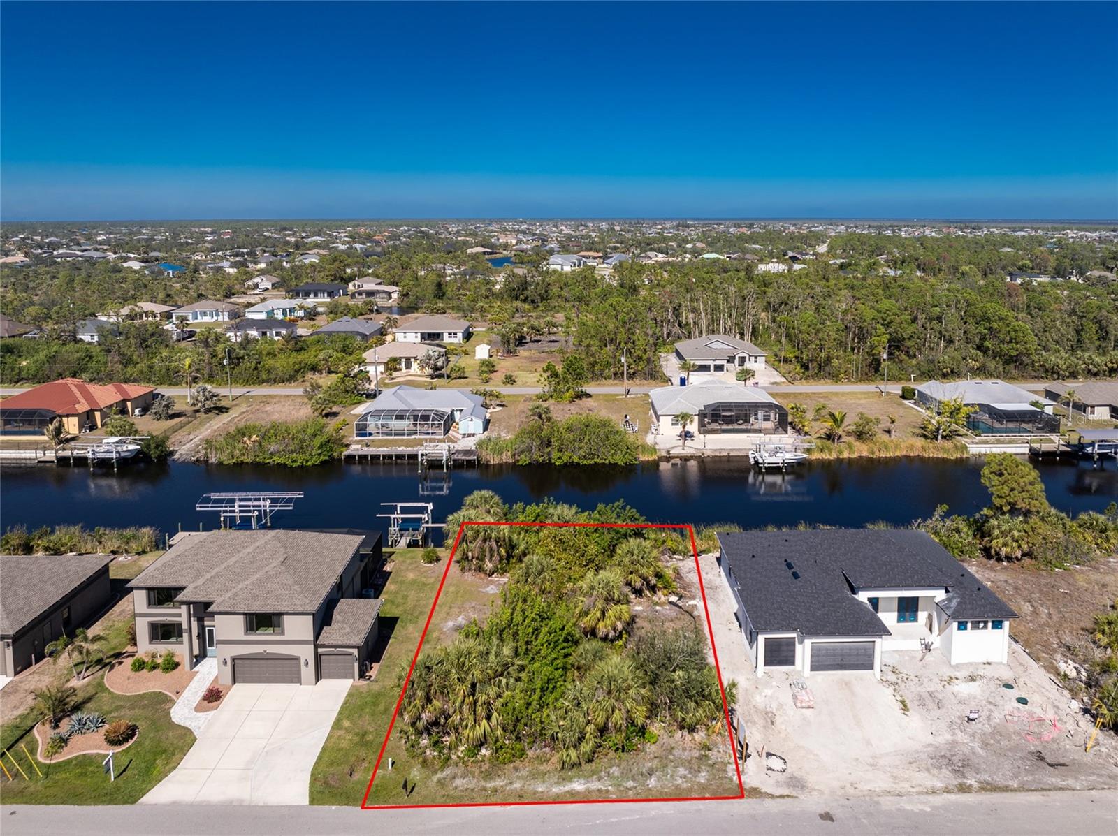 Image 9 of 12 For 15056 Hennipen Circle