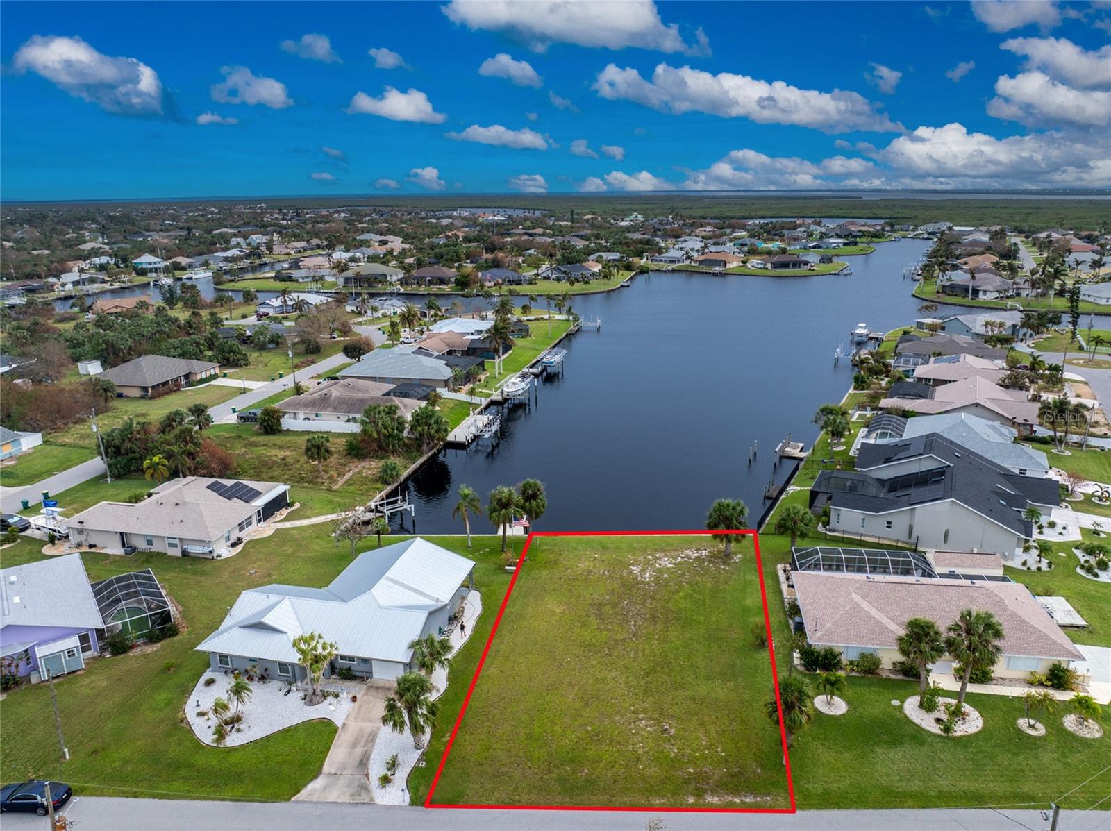 Image 6 of 8 For 17131 Galleon Terrace