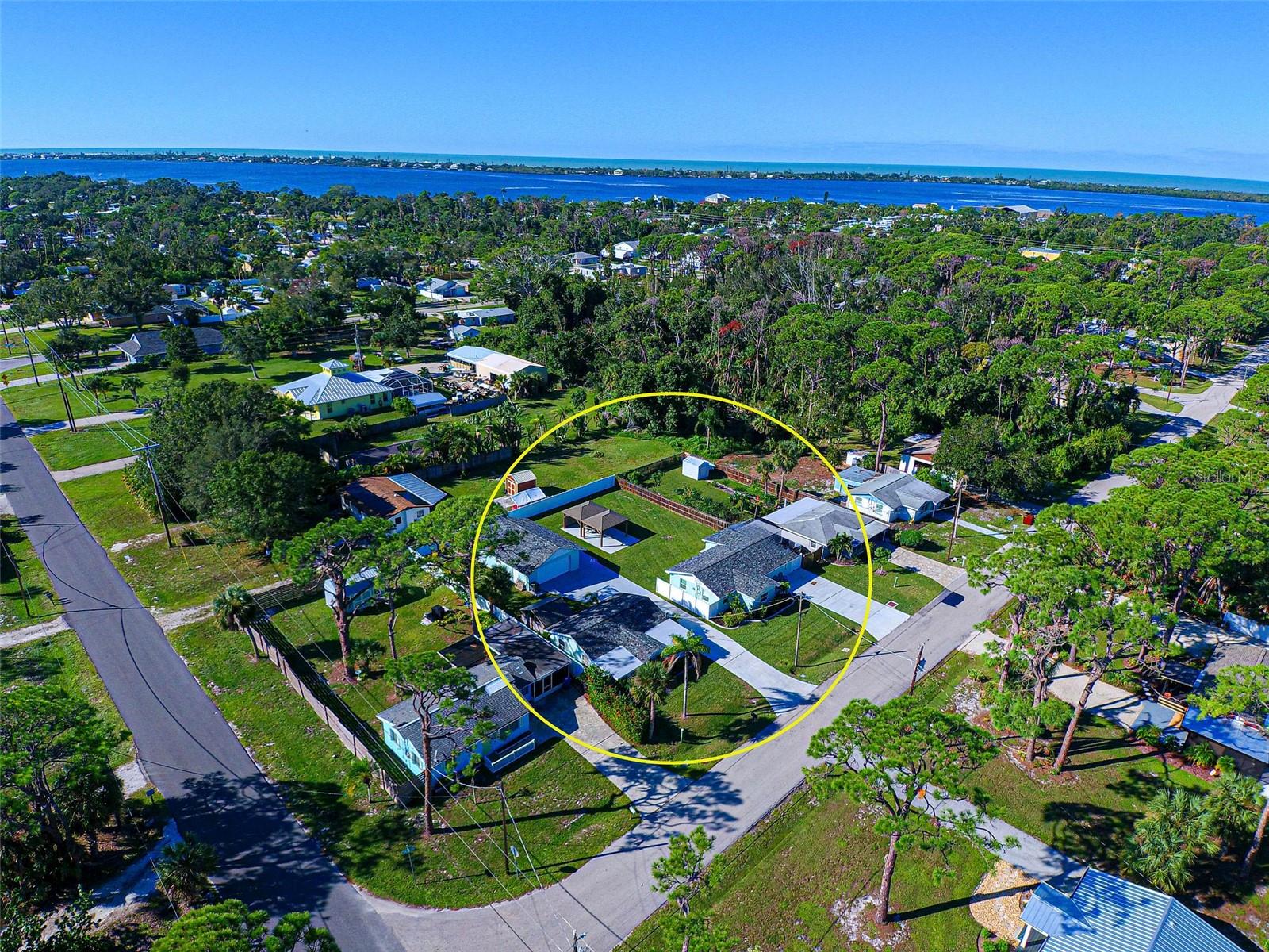 Image 34 of 38 For 415 Yale Street