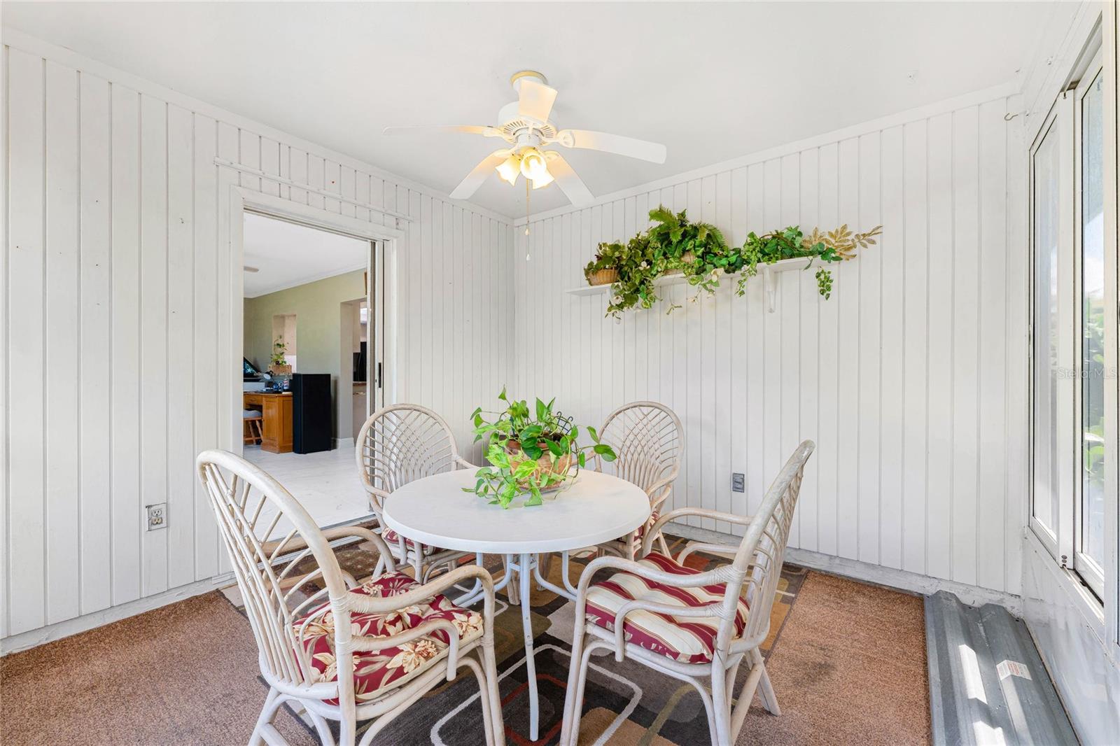 Image 39 of 52 For 1040 Oleander Street