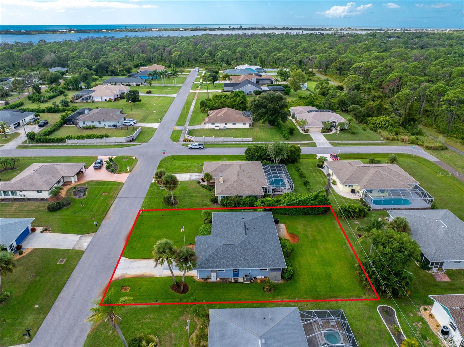 Image 48 of 52 For 1040 Oleander Street