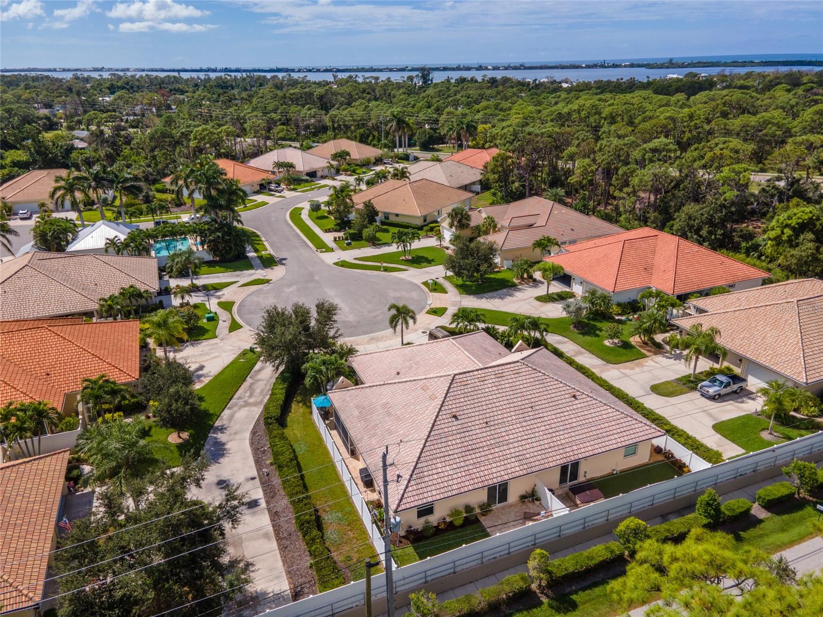 Image 33 of 40 For 28104 Pablo Picasso Drive