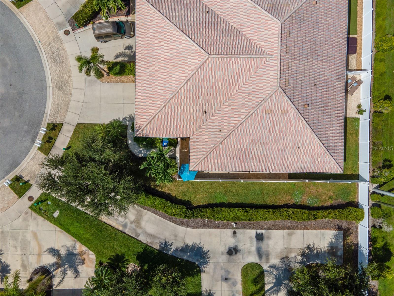 Image 35 of 40 For 28104 Pablo Picasso Drive