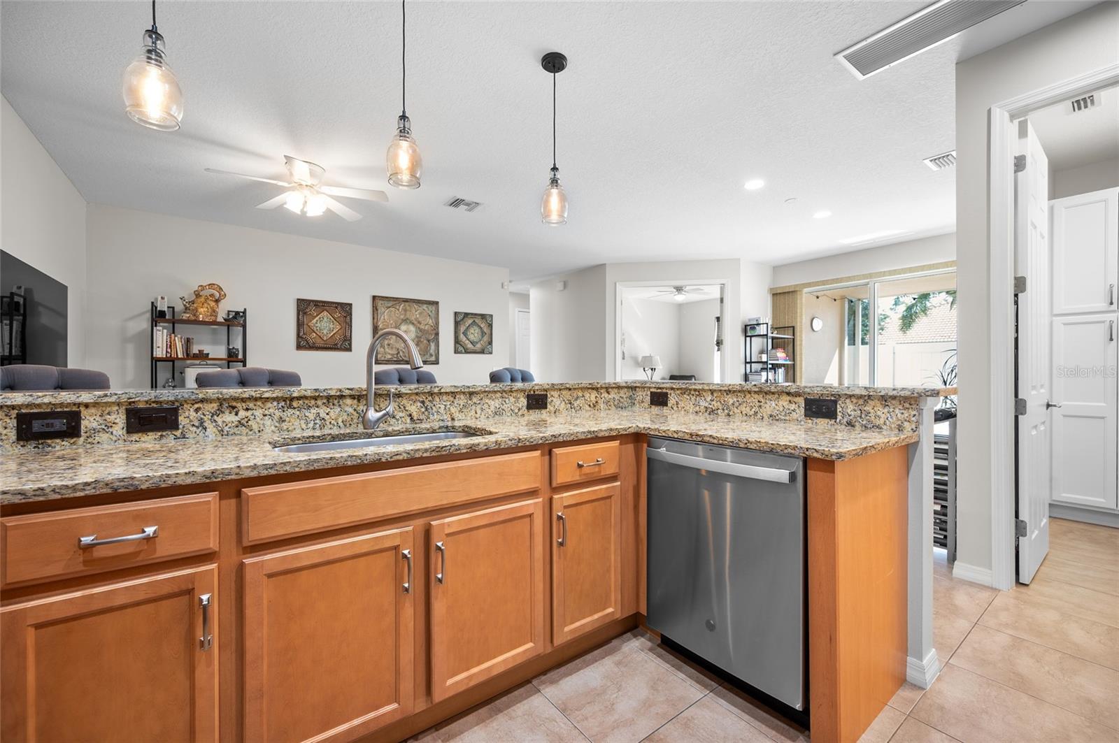 Image 9 of 40 For 28104 Pablo Picasso Drive