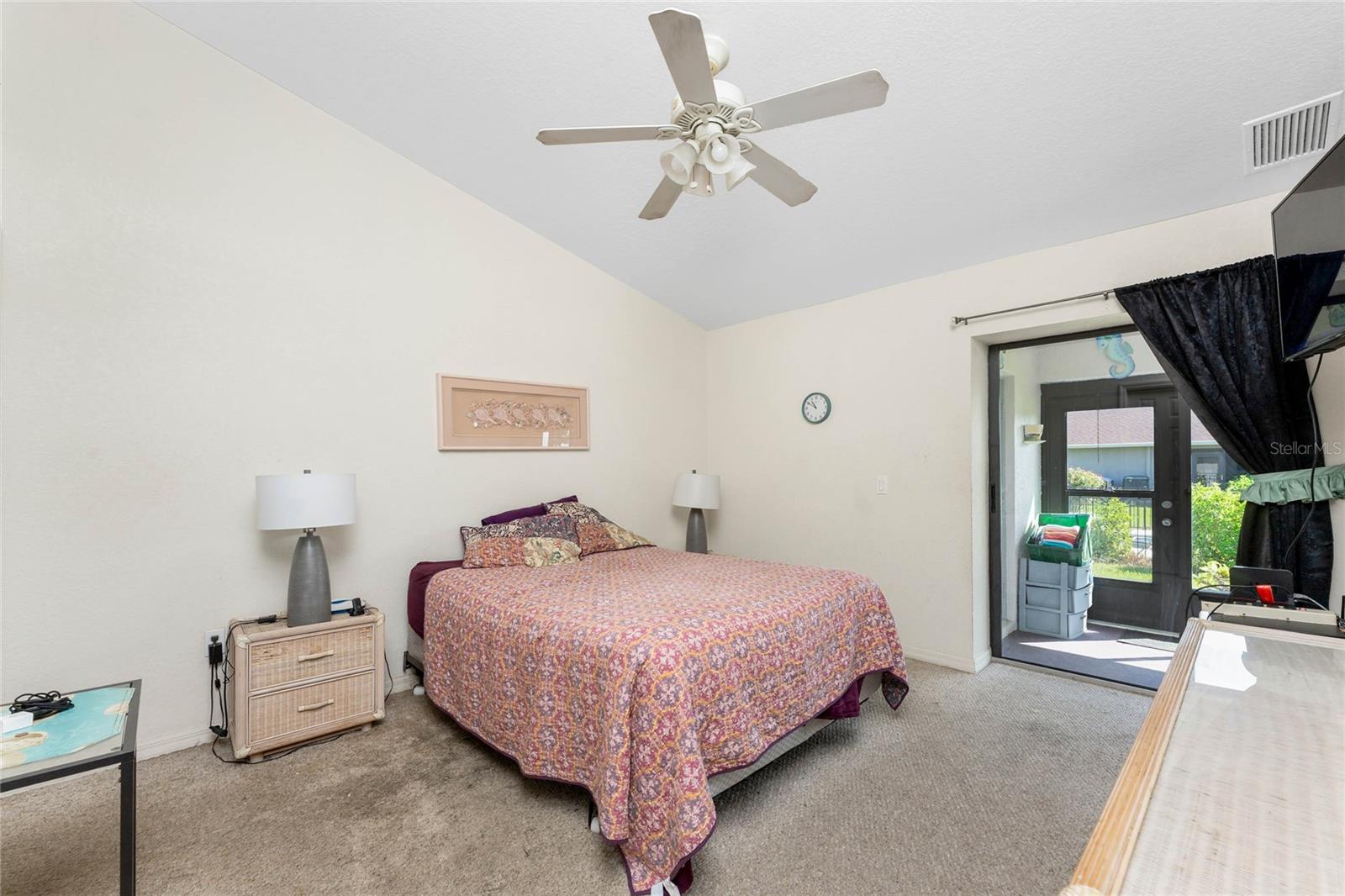 Image 16 of 46 For 231 Rotonda Boulevard W B2