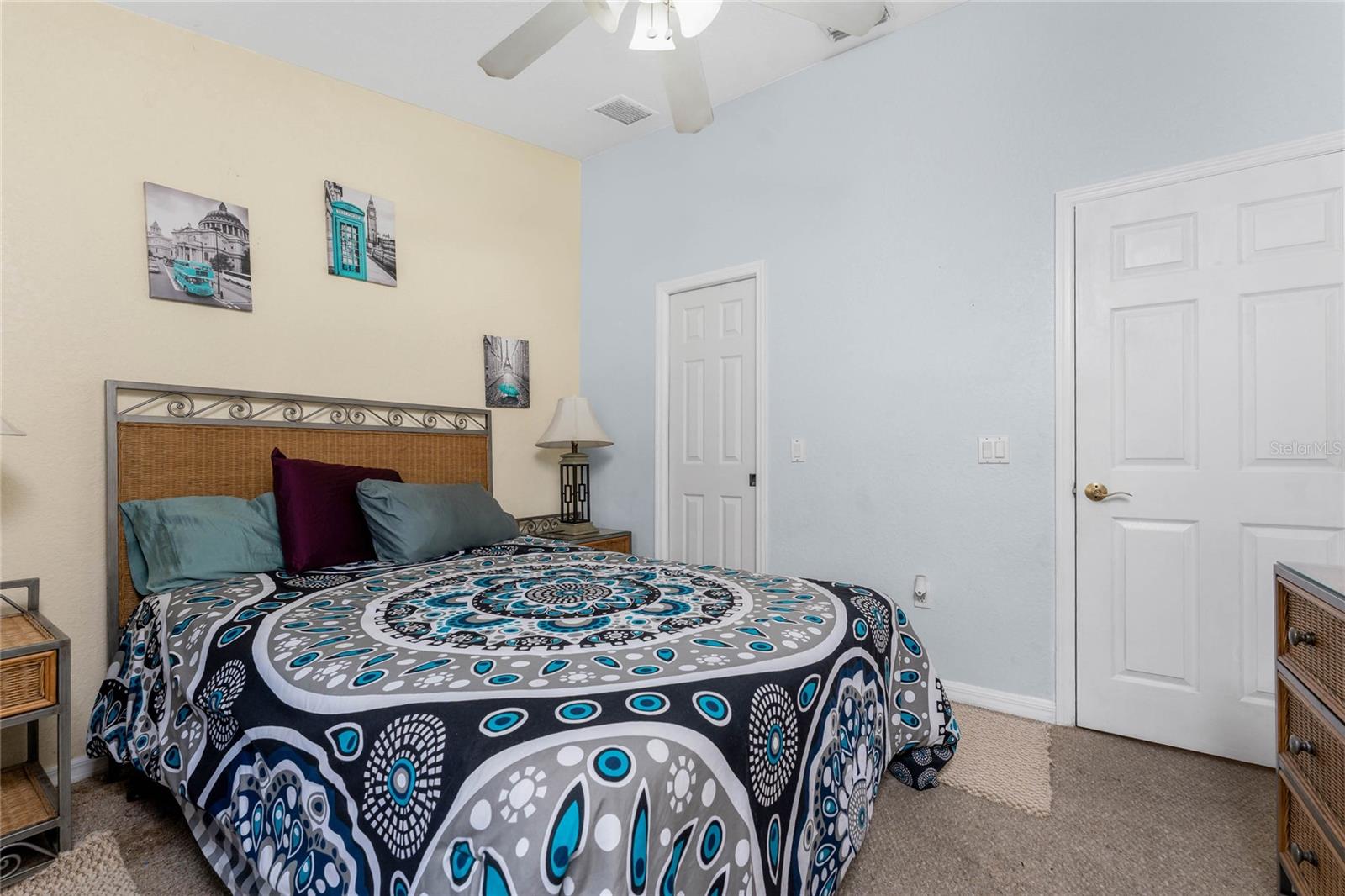 Image 22 of 46 For 231 Rotonda Boulevard W B2