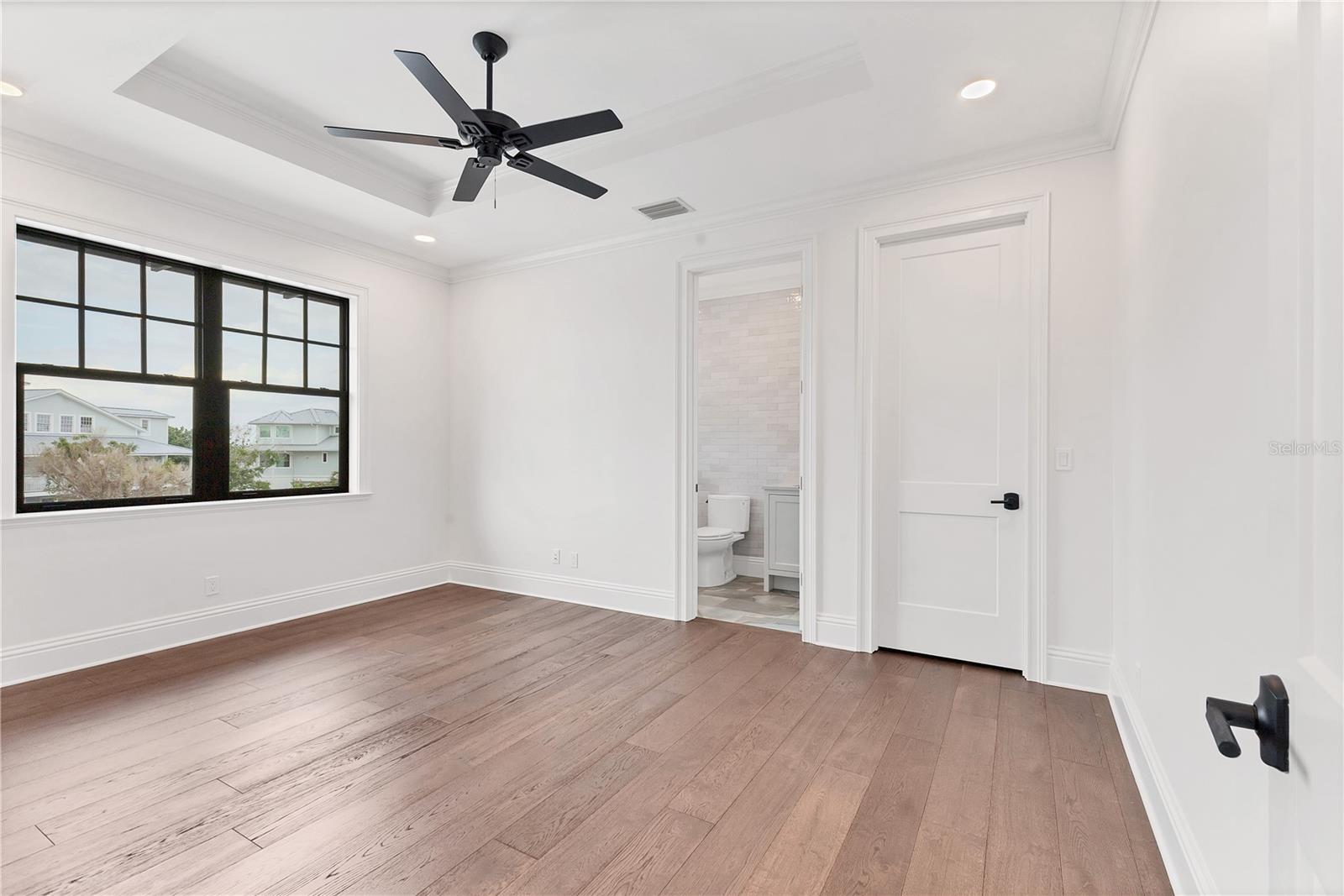 Image 44 of 67 For 10009 Gasparilla Pass Boulevard
