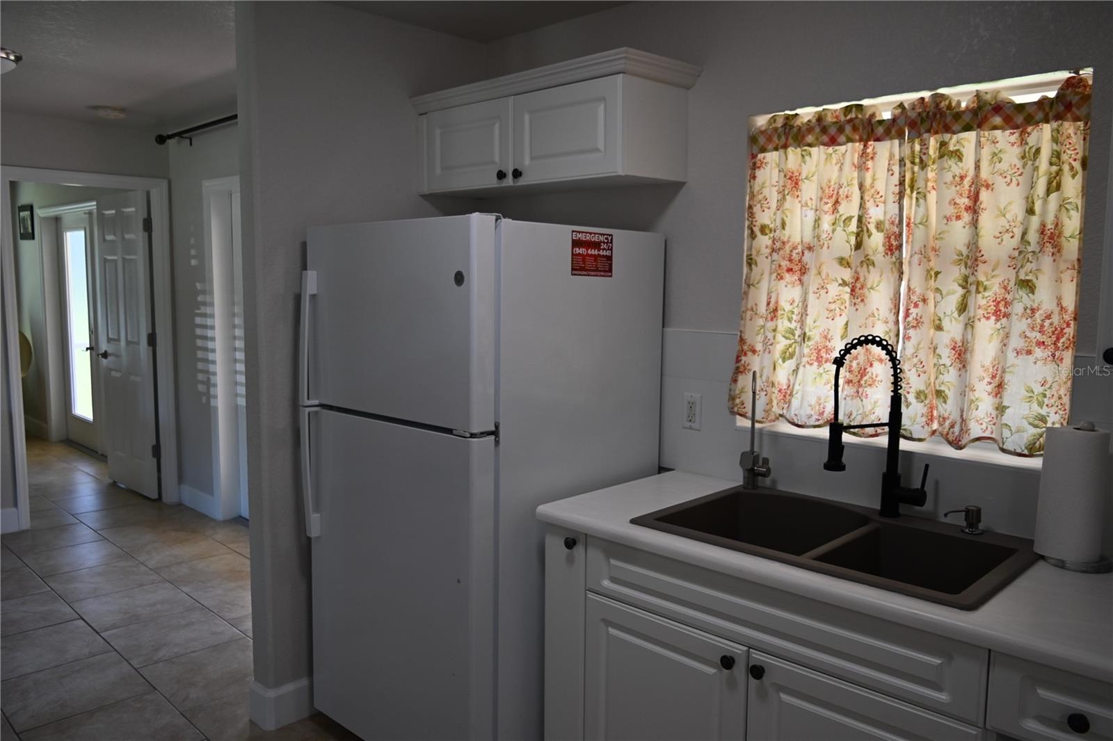 Image 19 of 60 For 5378 Dunsmuir Road