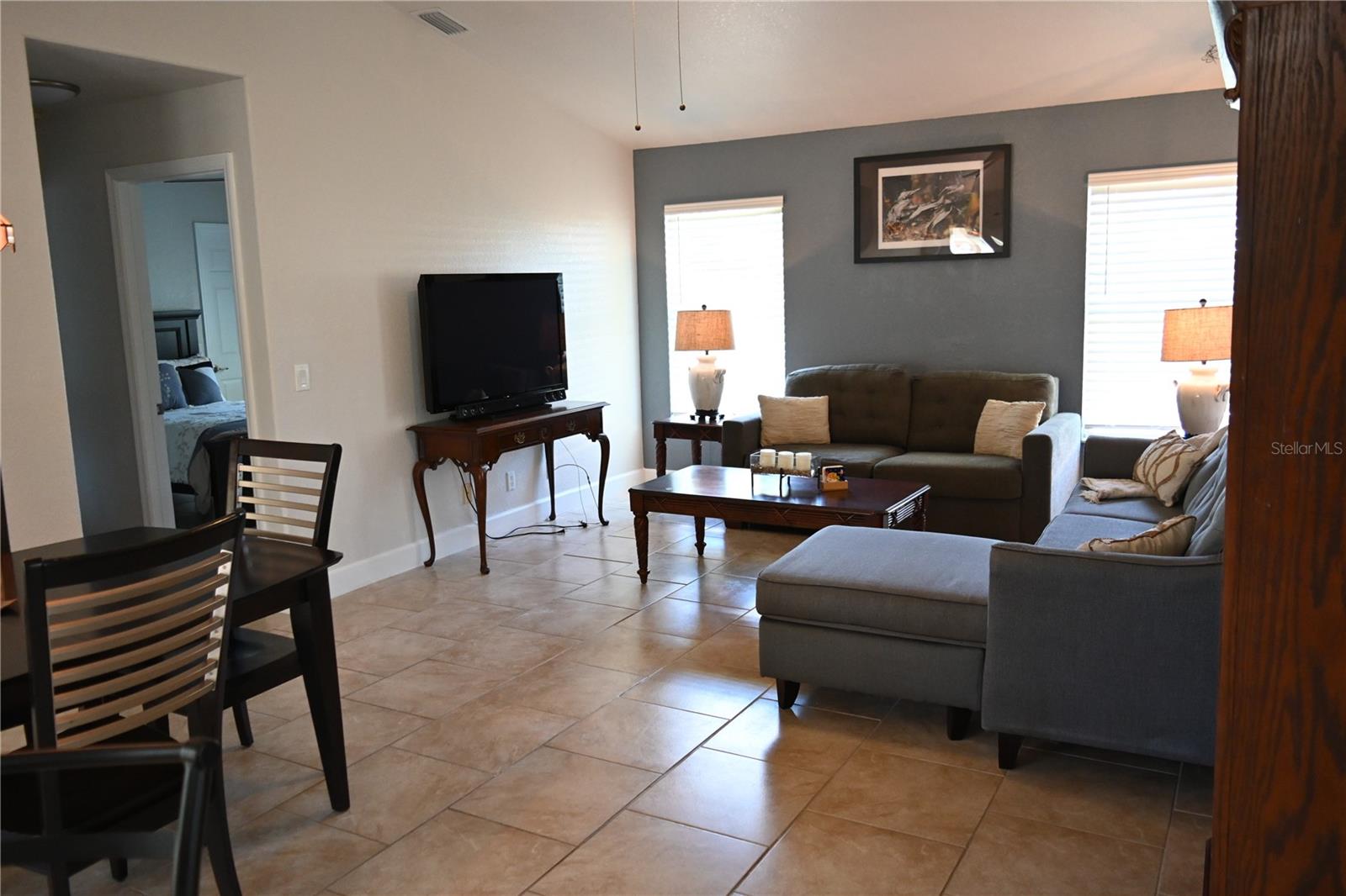 Image 29 of 60 For 5378 Dunsmuir Road