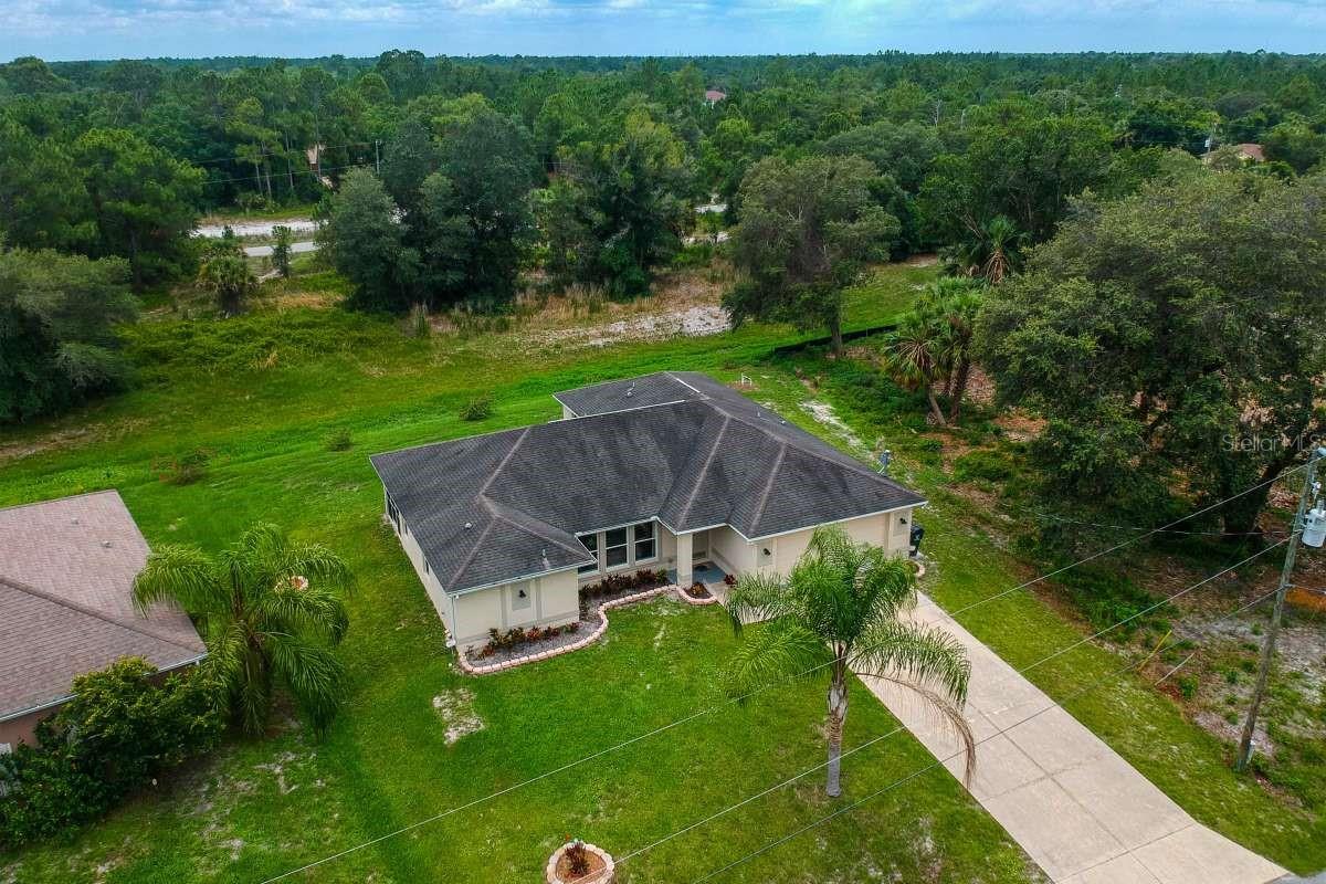 Image 56 of 60 For 5378 Dunsmuir Road