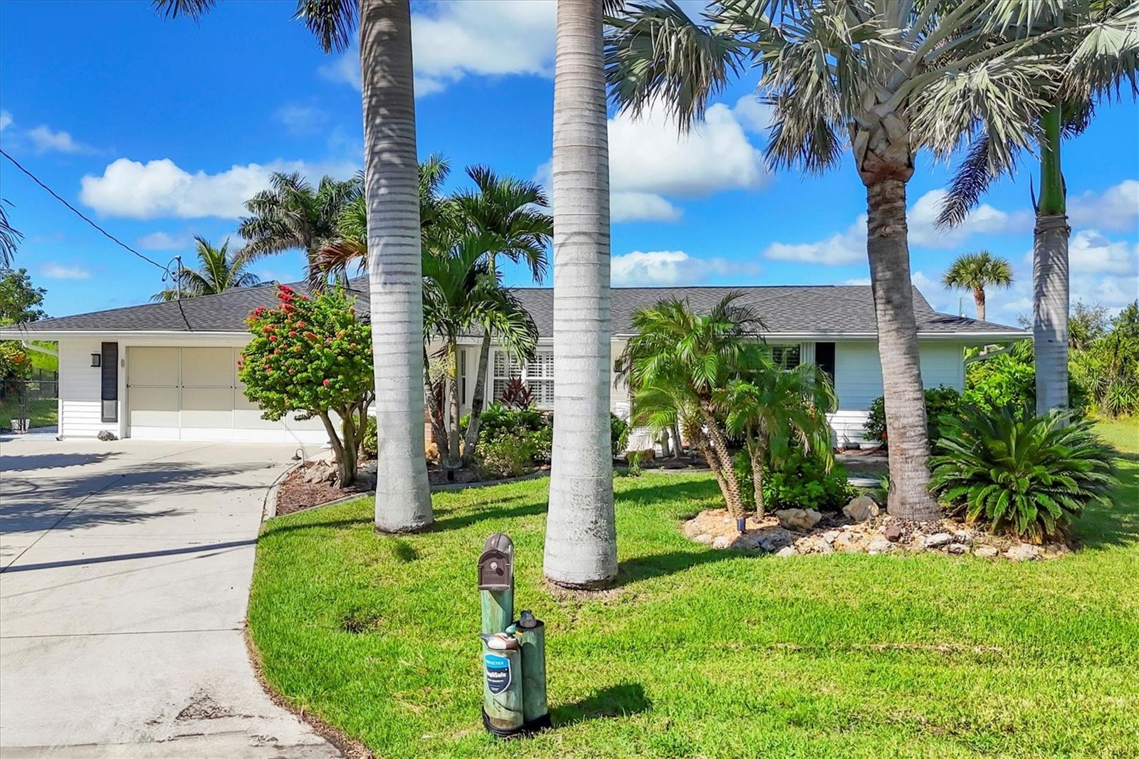 Image 3 of 35 For 14494 Lillian Circle