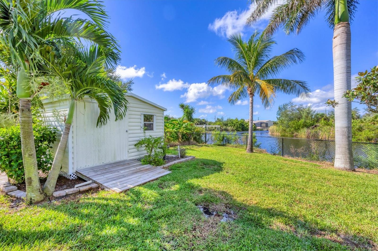 Image 30 of 35 For 14494 Lillian Circle