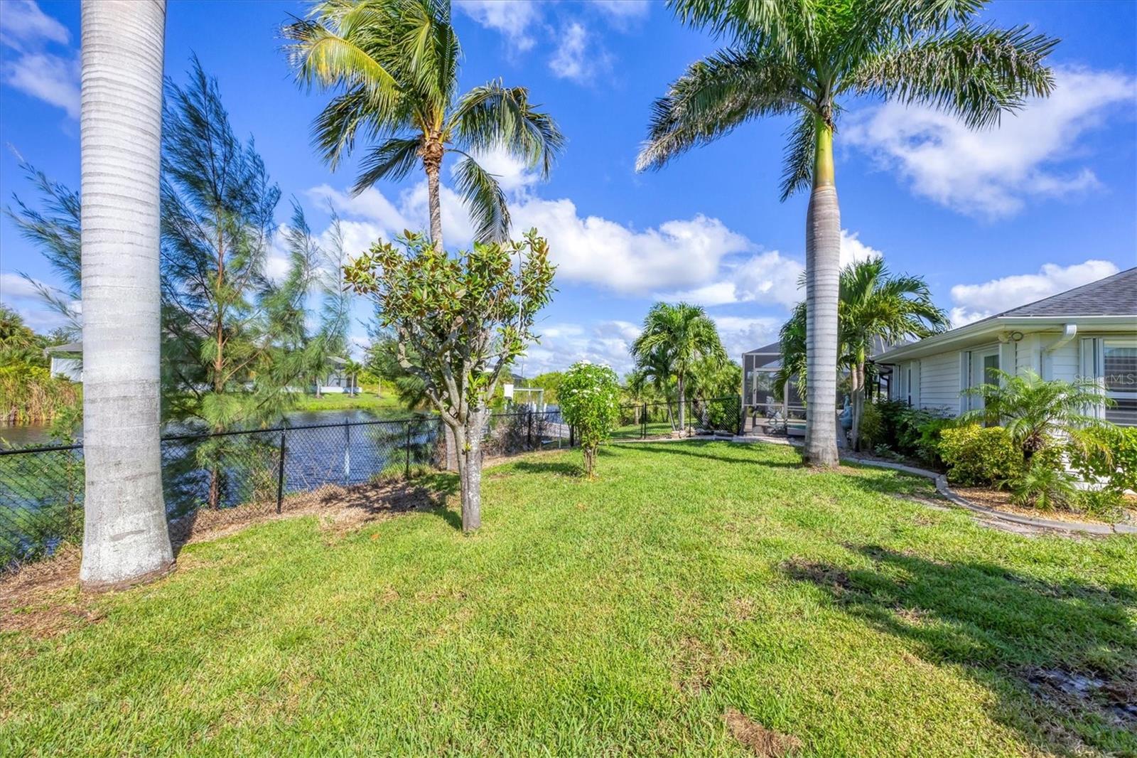 Image 31 of 35 For 14494 Lillian Circle