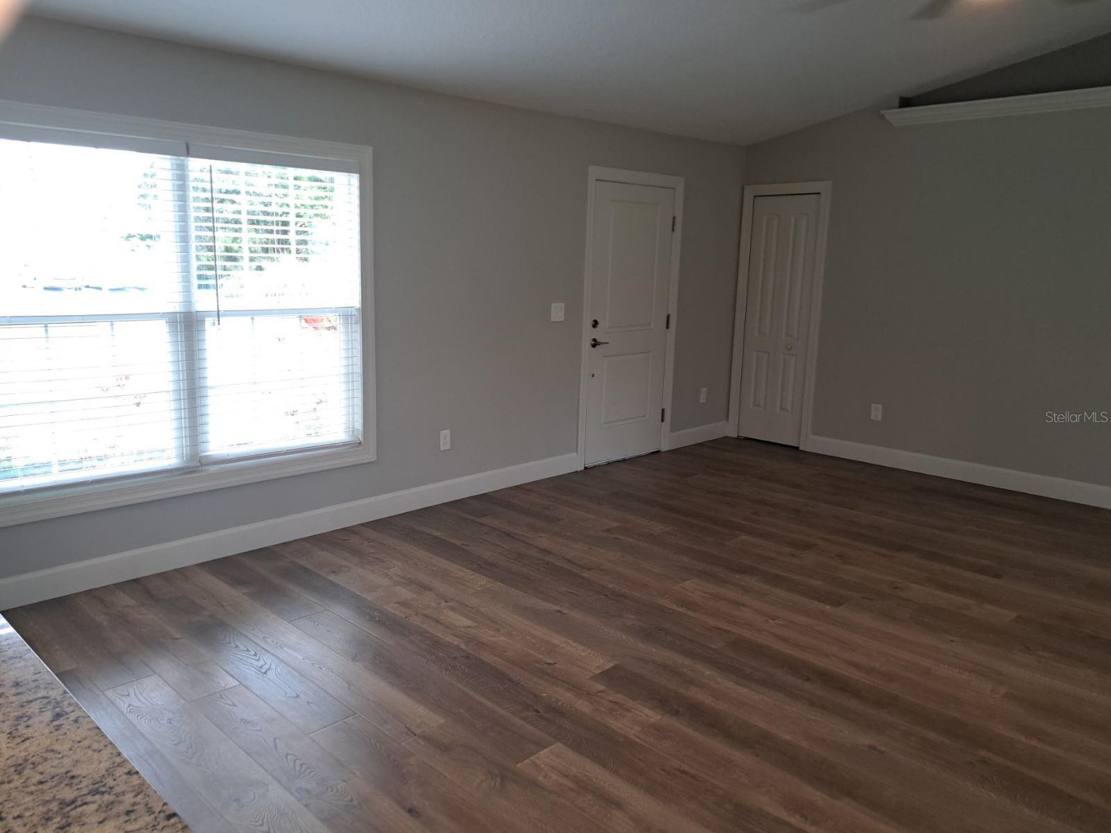 Image 2 of 20 For 2819 Yacolt Avenue