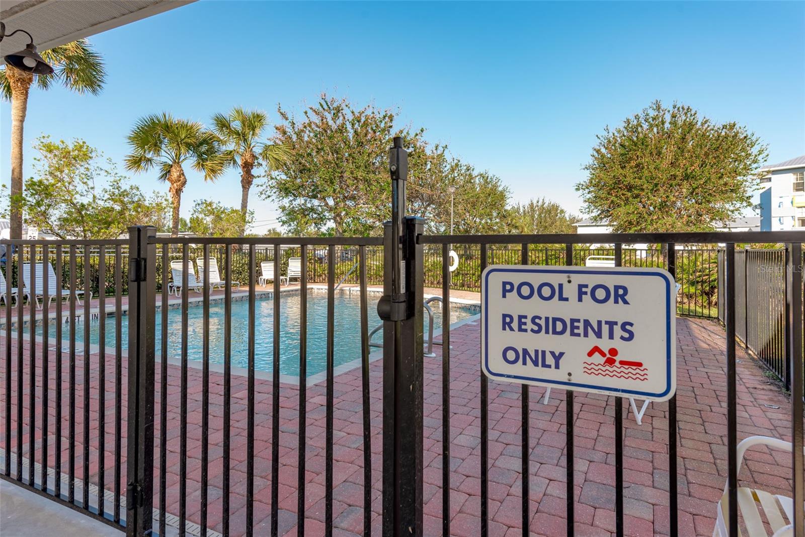 Image 50 of 94 For 3917 Cape Haze Dr  601