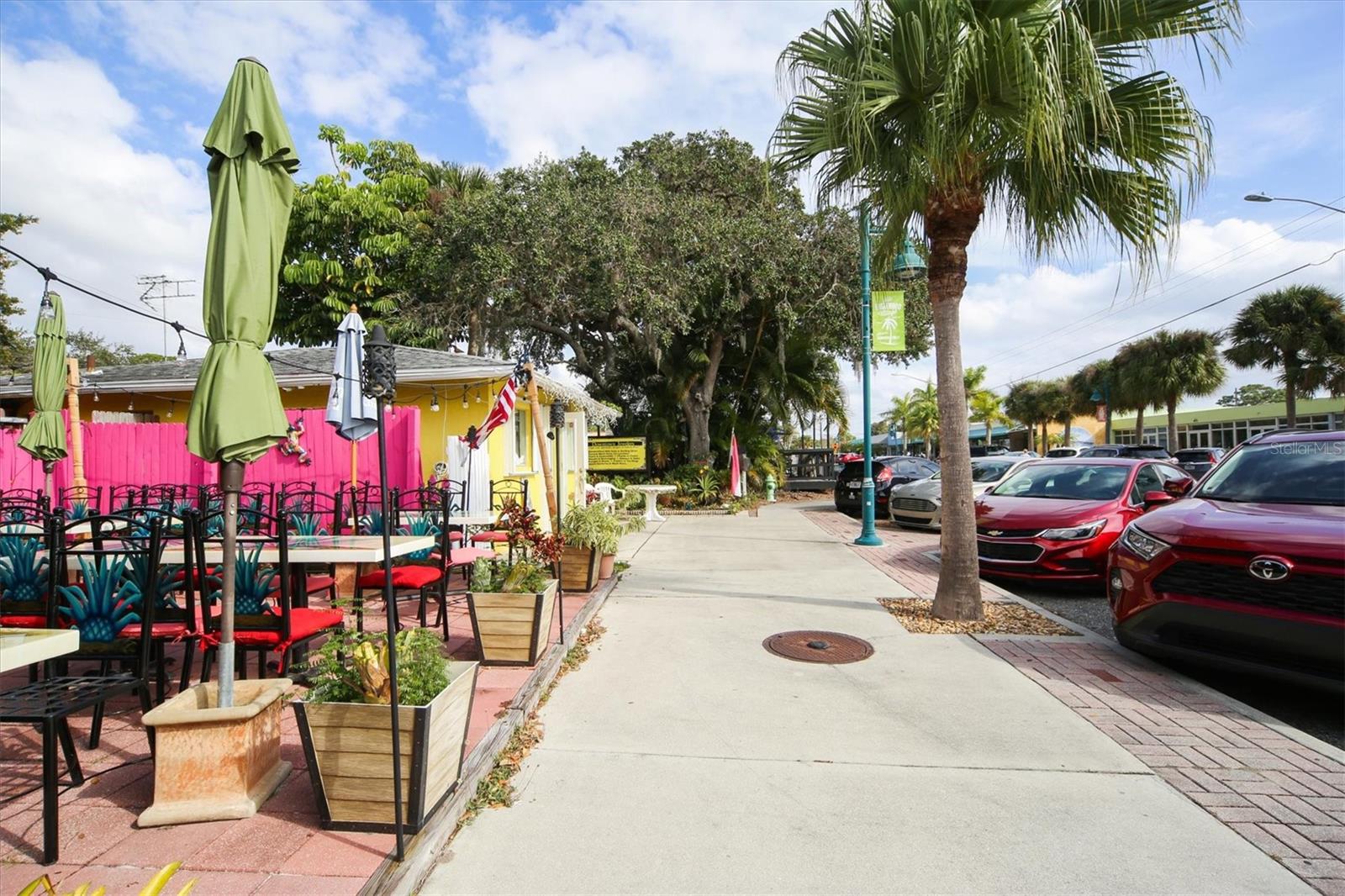 Image 84 of 94 For 3917 Cape Haze Dr  601