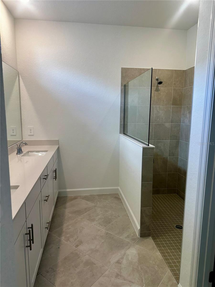 Image 10 of 11 For 8384 Waterscape Road